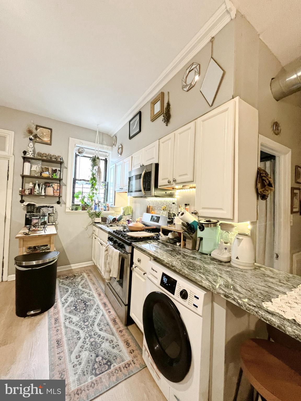 NORRIS SQUARE - Residential Lease