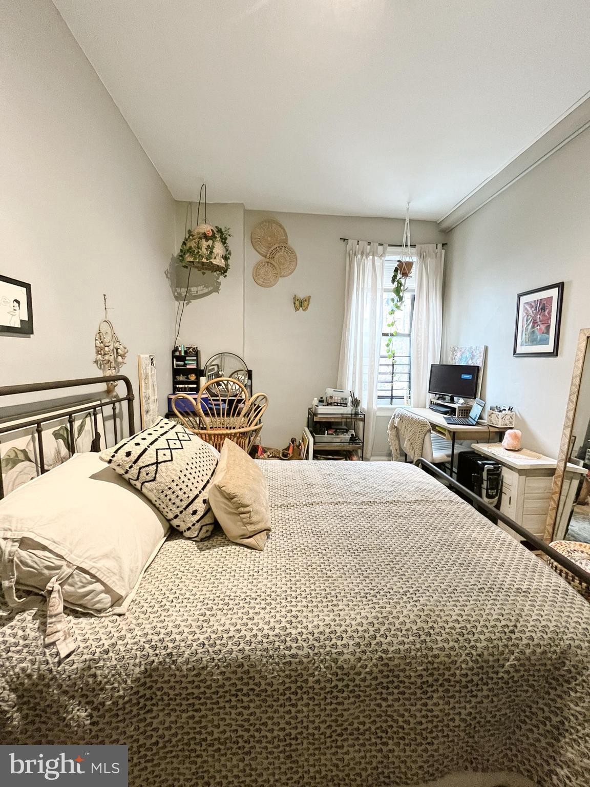 NORRIS SQUARE - Residential Lease