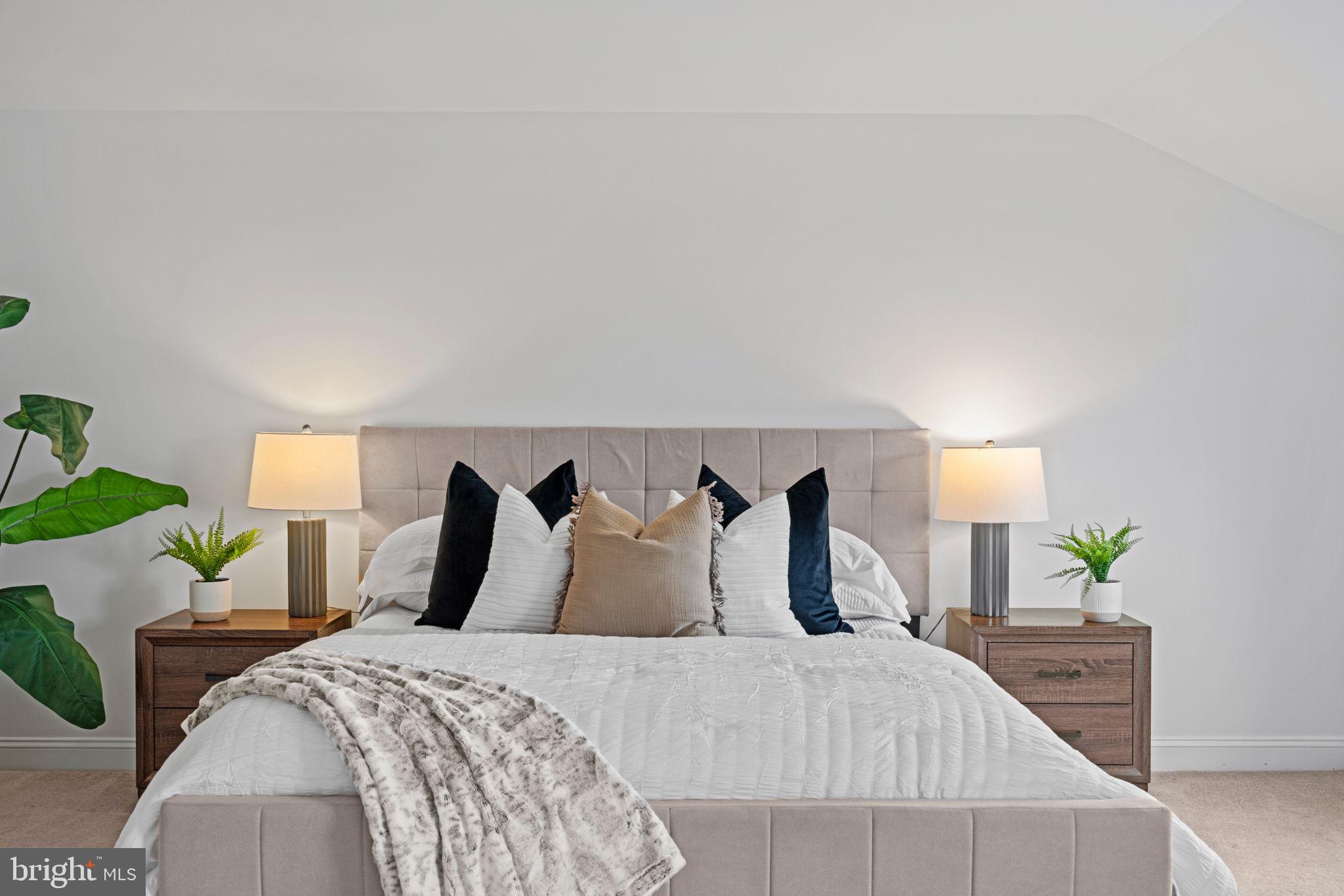 FAIRMOUNT - Residential