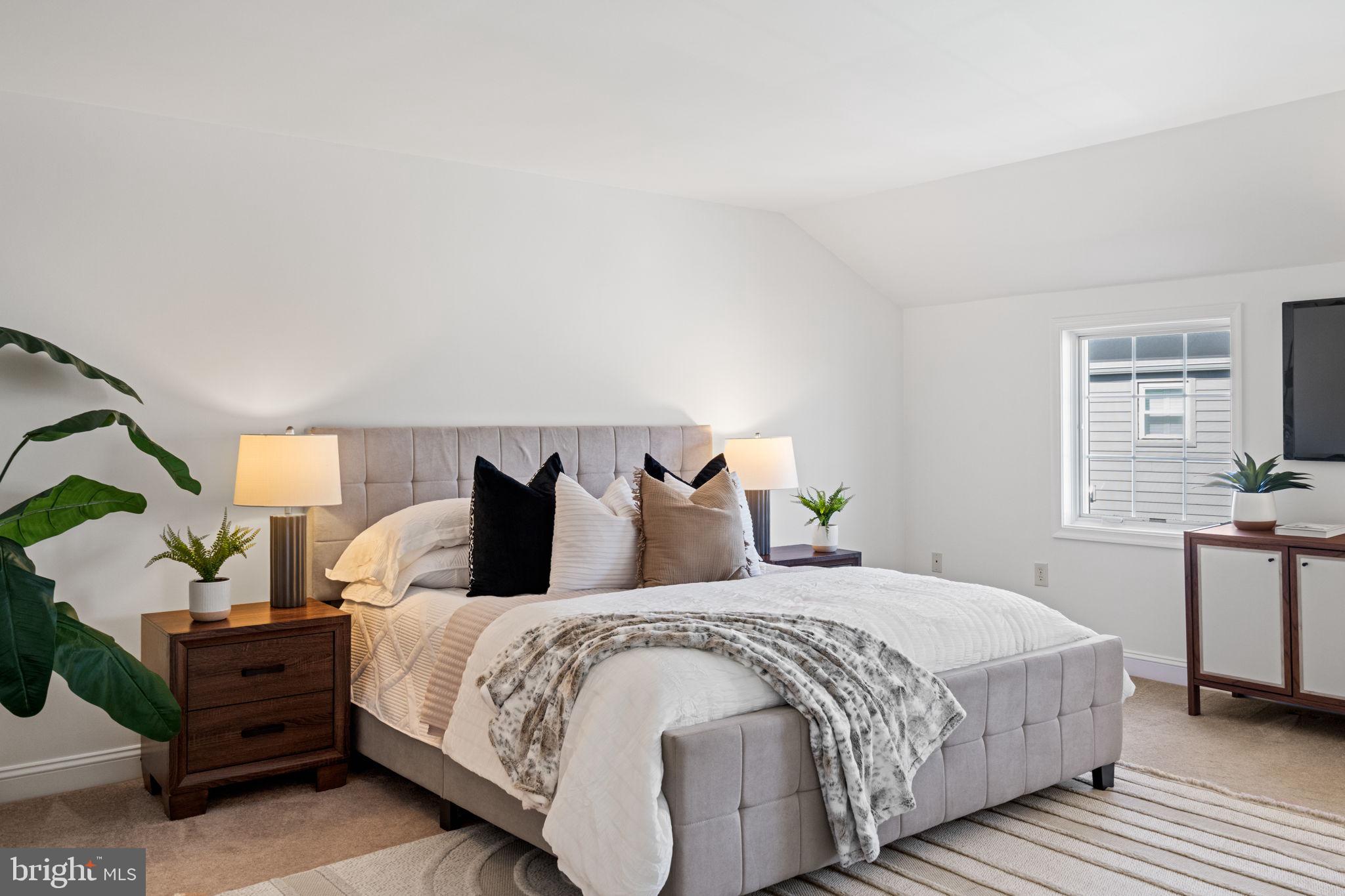 FAIRMOUNT - Residential