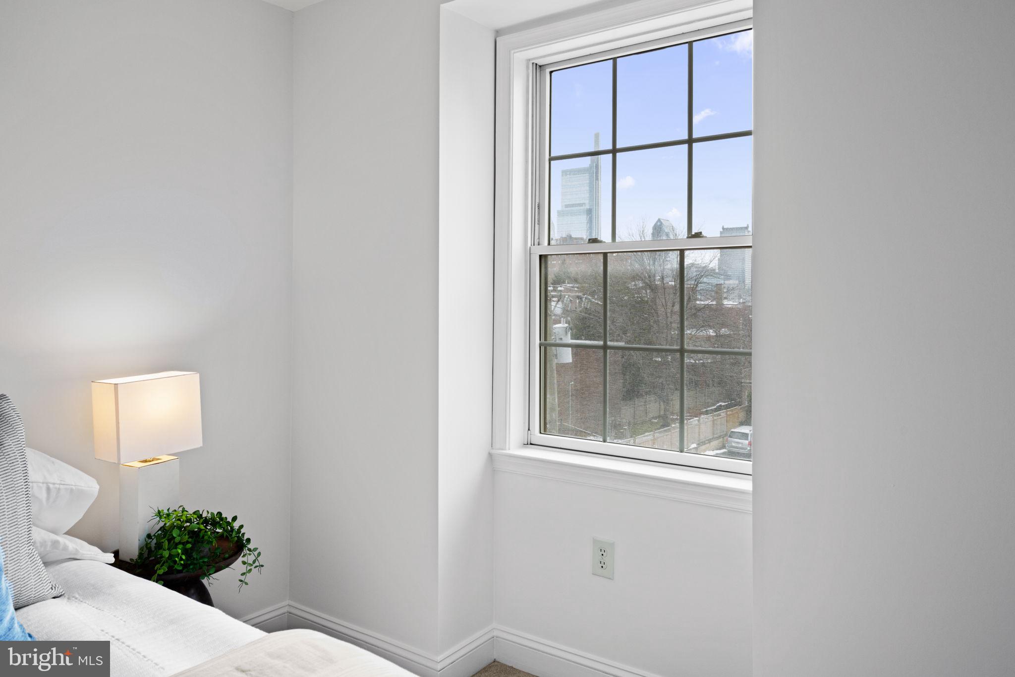 FAIRMOUNT - Residential