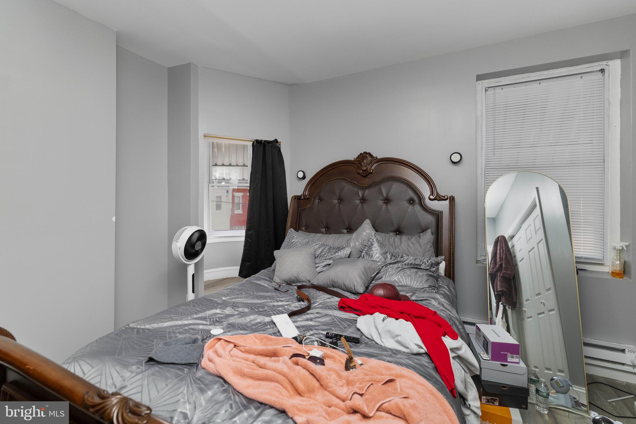 STRAWBERRY MANSION - Residential