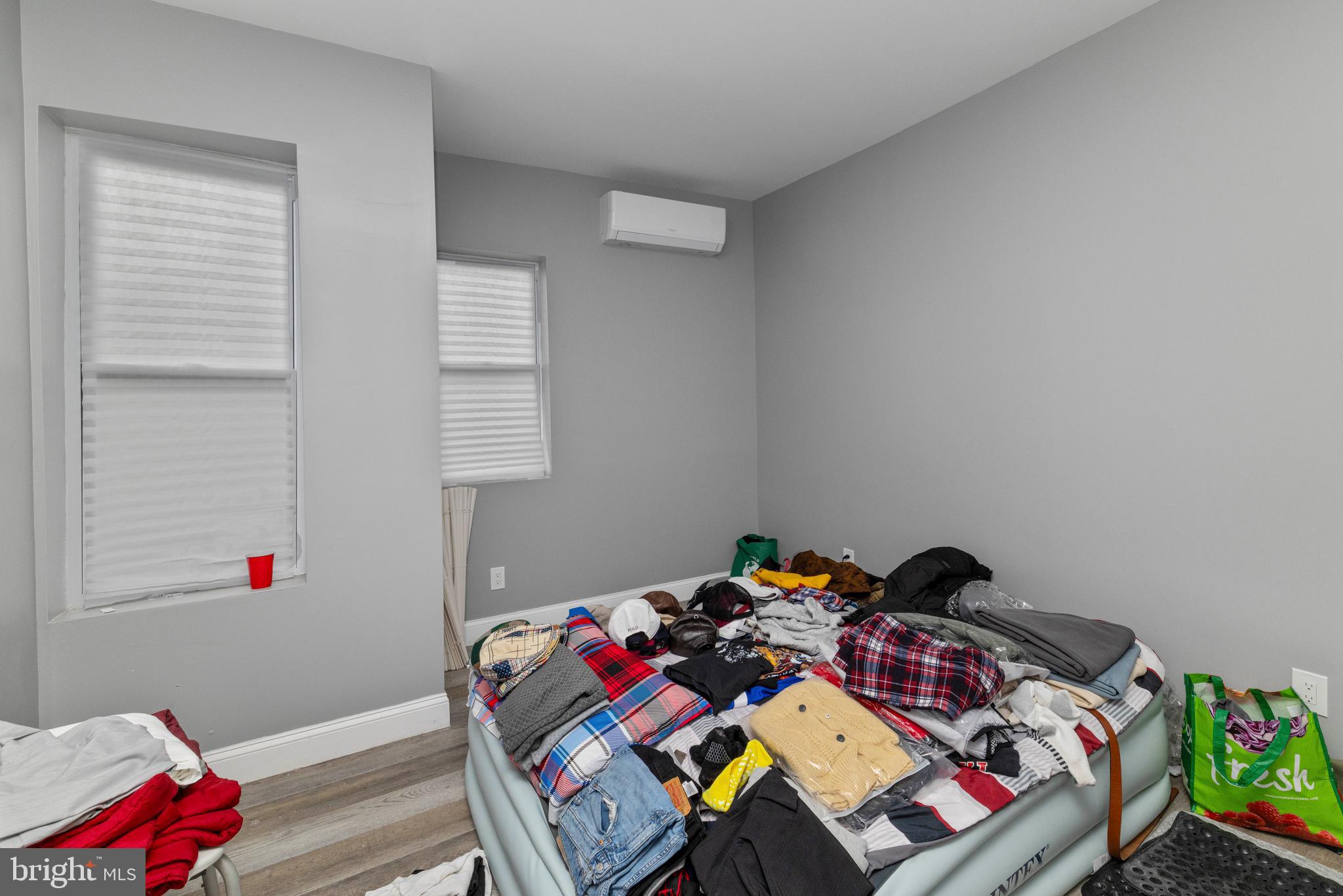 STRAWBERRY MANSION - Residential