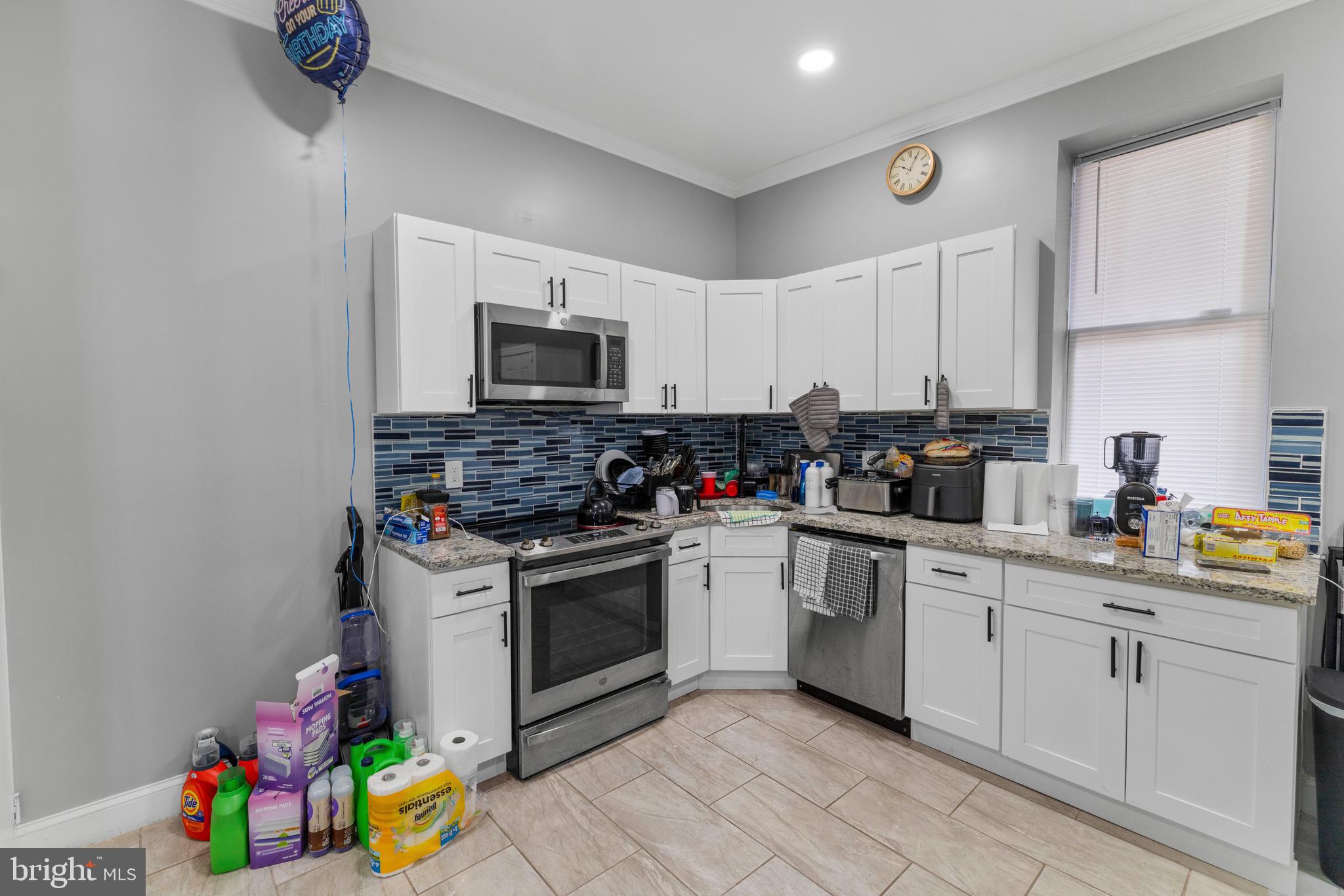 STRAWBERRY MANSION - Residential