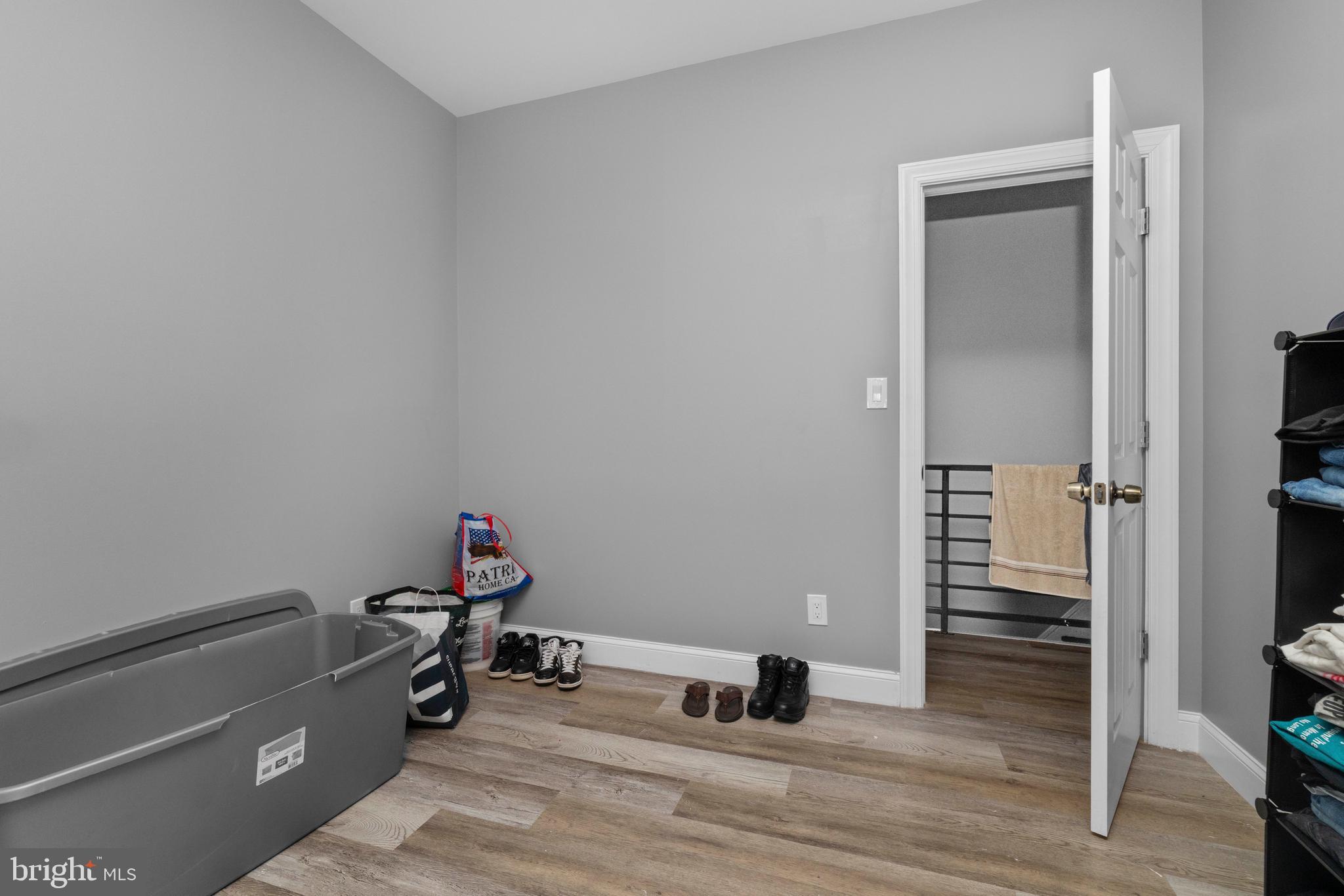 STRAWBERRY MANSION - Residential