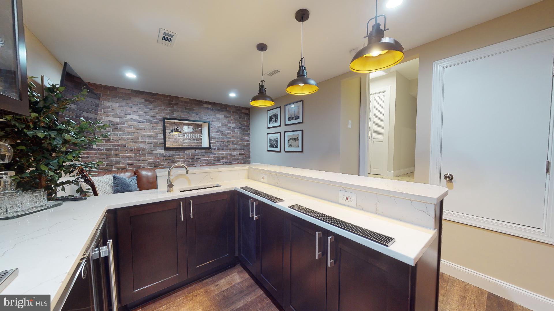 BULFINCH SQUARE - Residential Lease