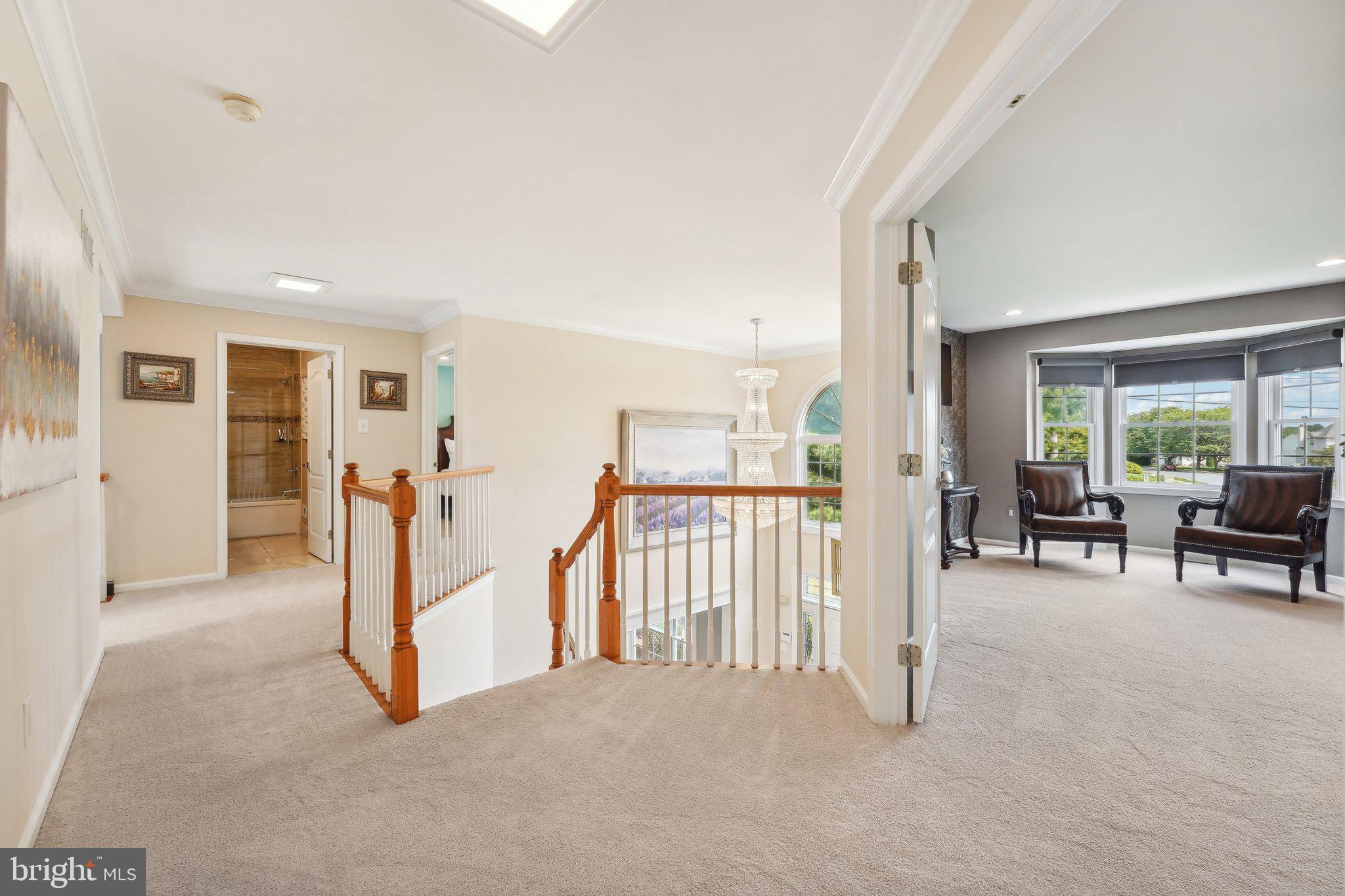 HOLLAND RIDGE - Residential