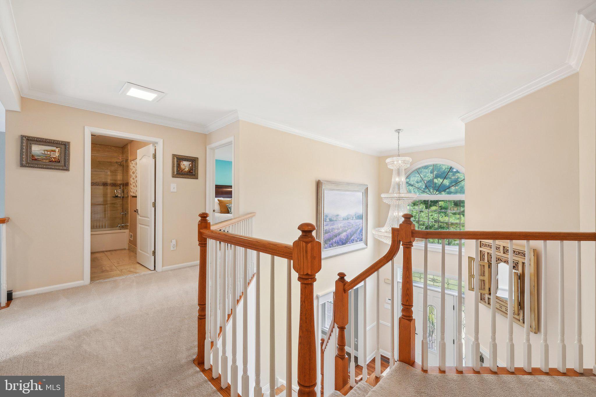 HOLLAND RIDGE - Residential