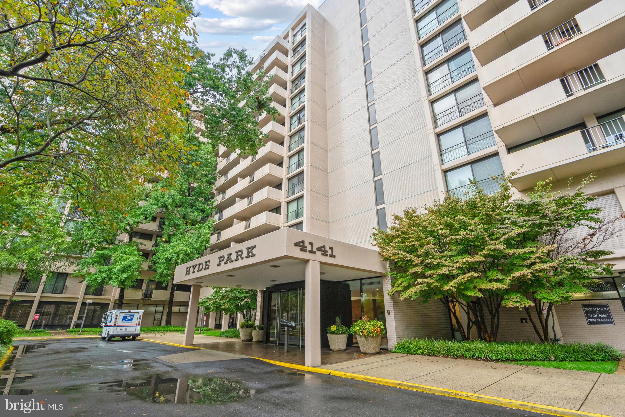 4141 N HENDERSON ROAD 1207