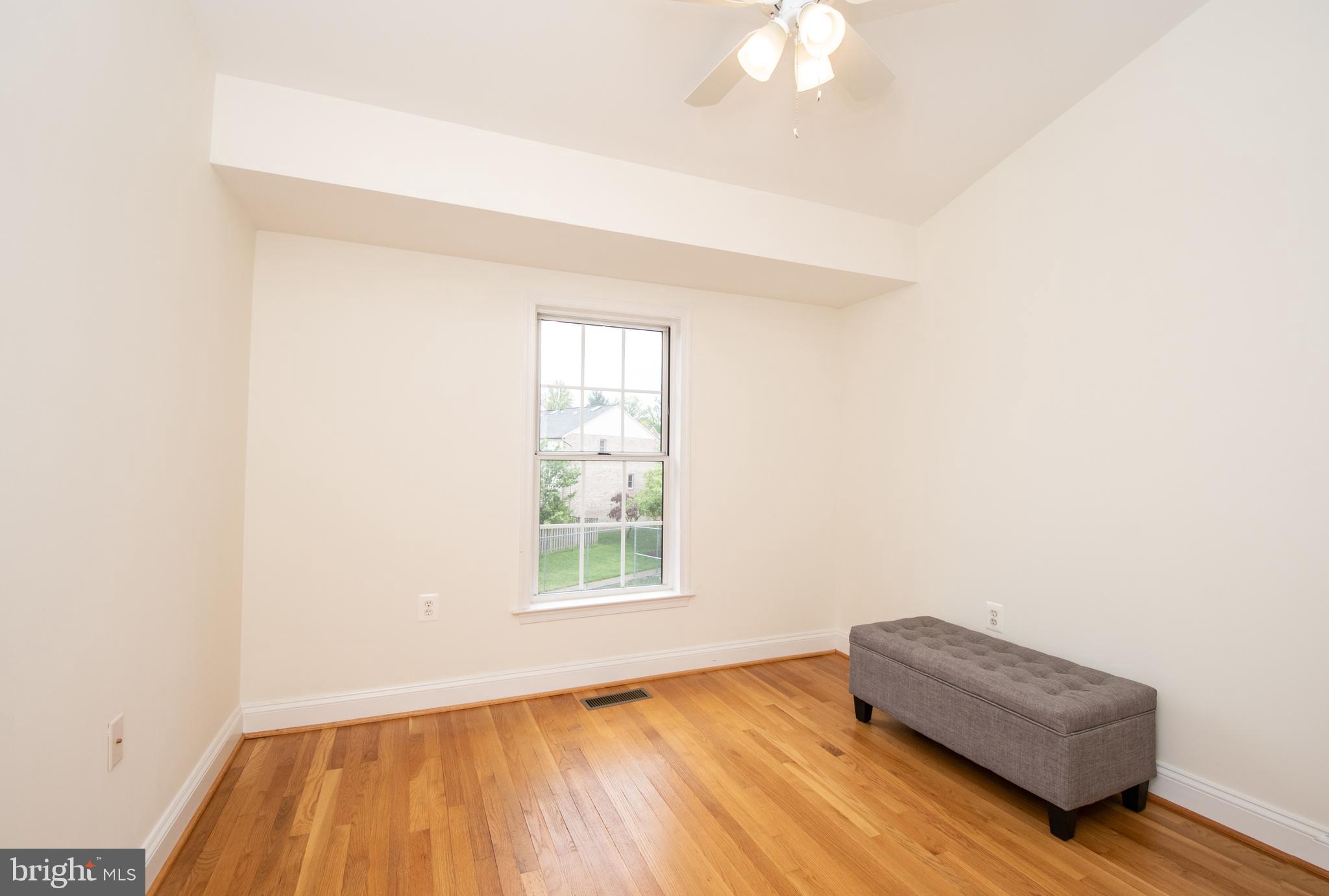 WALNEY MILLS - Residential