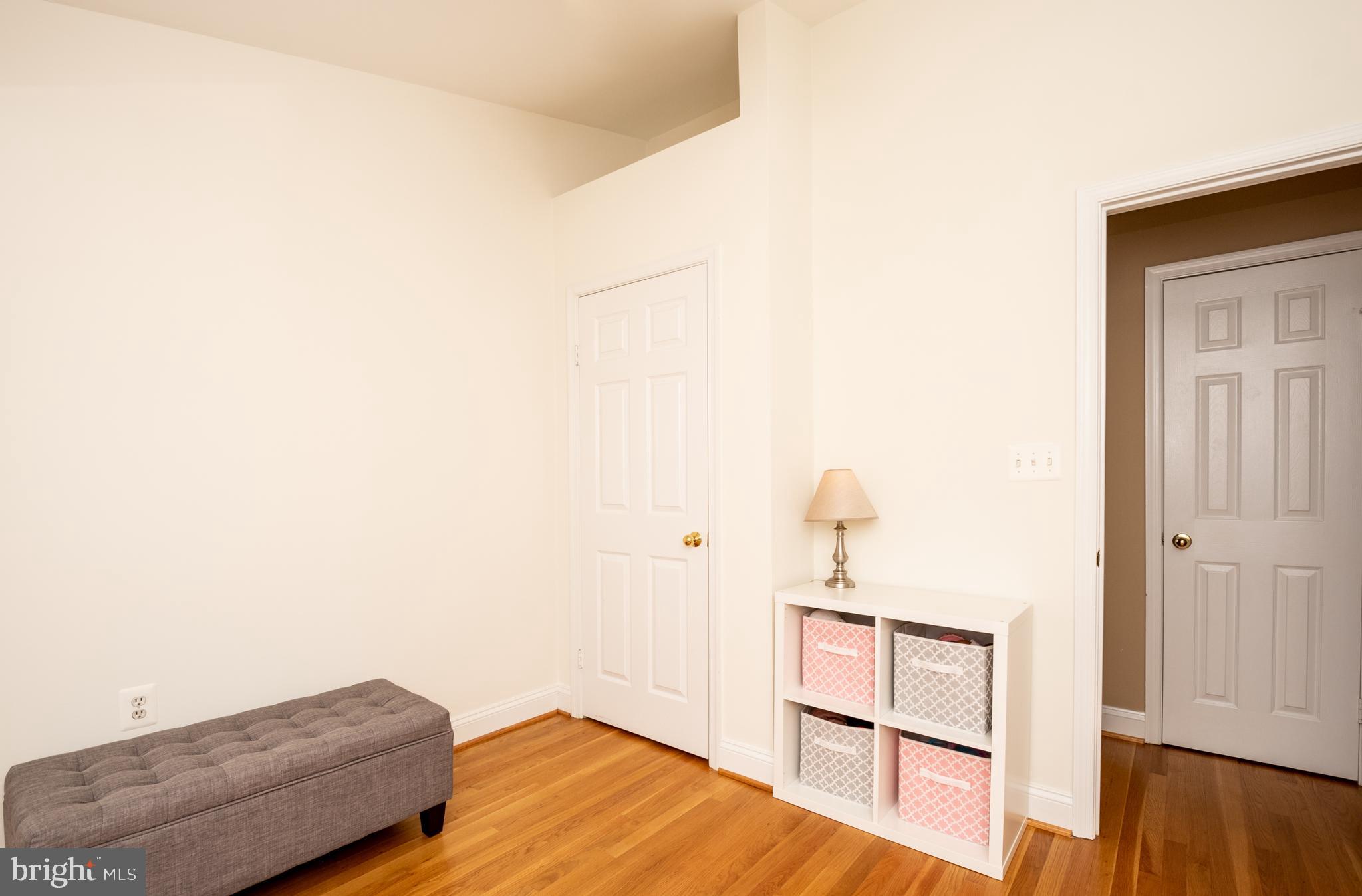 WALNEY MILLS - Residential