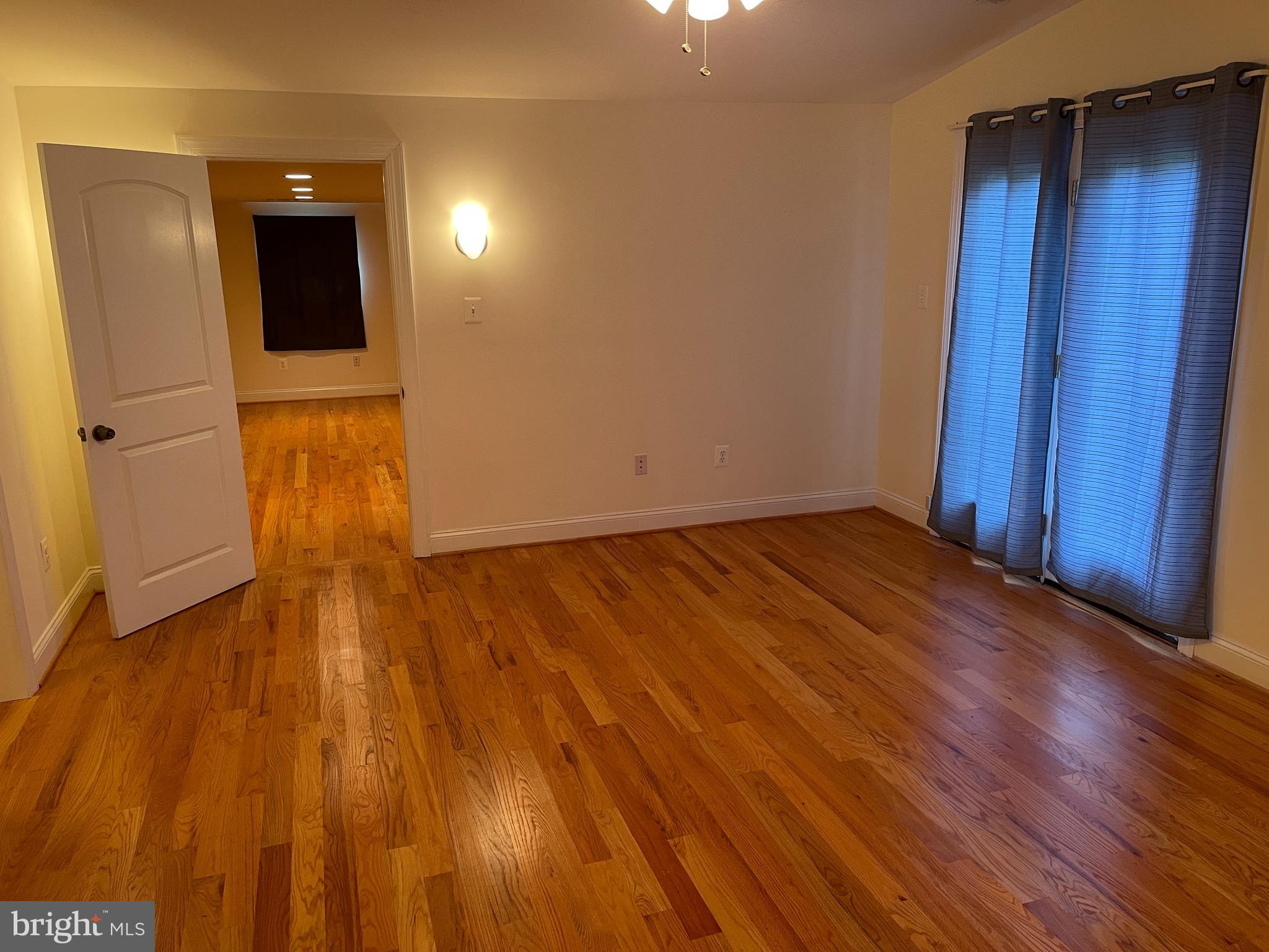 QUAINT ACRES - Residential Lease