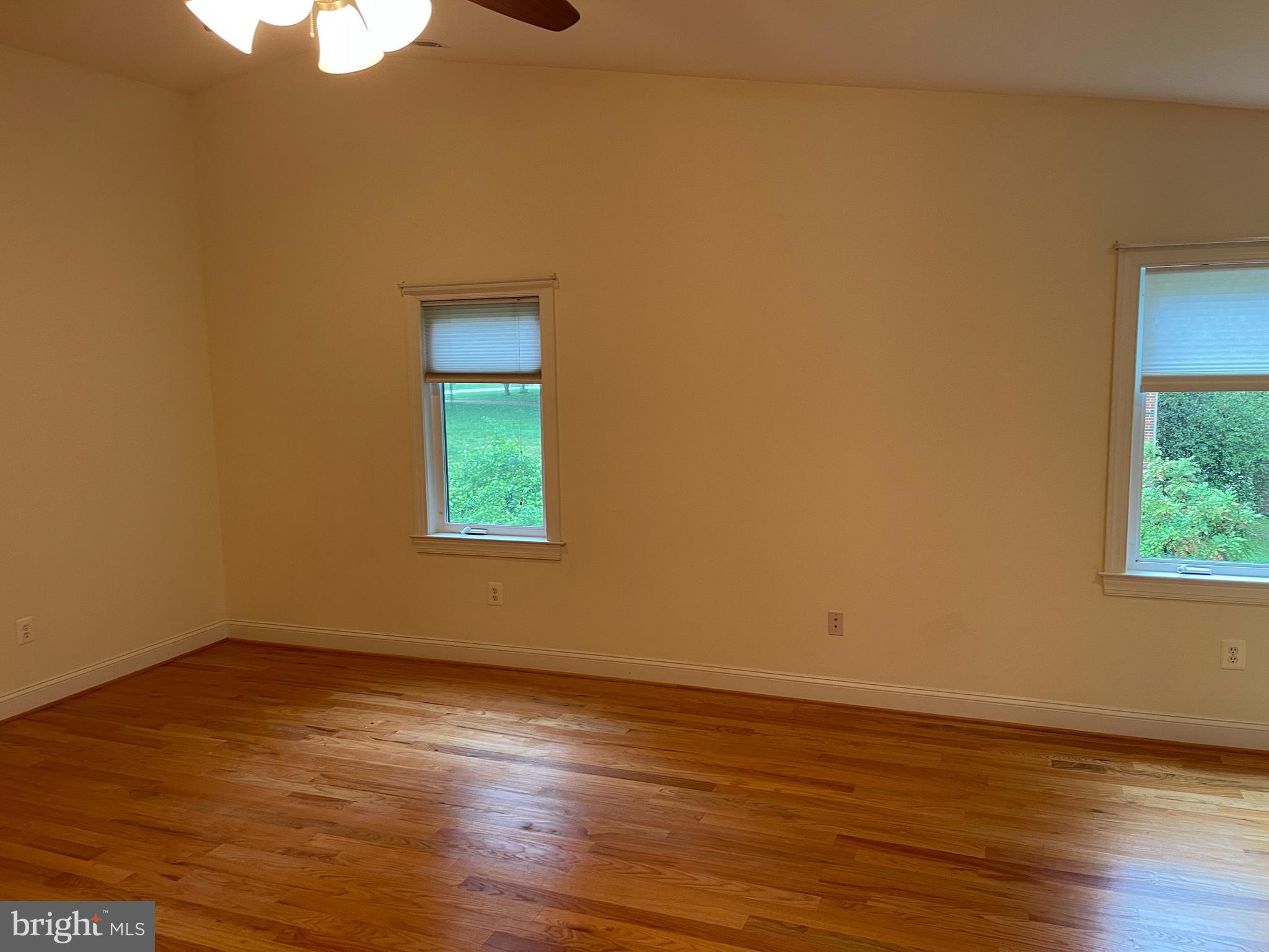 QUAINT ACRES - Residential Lease