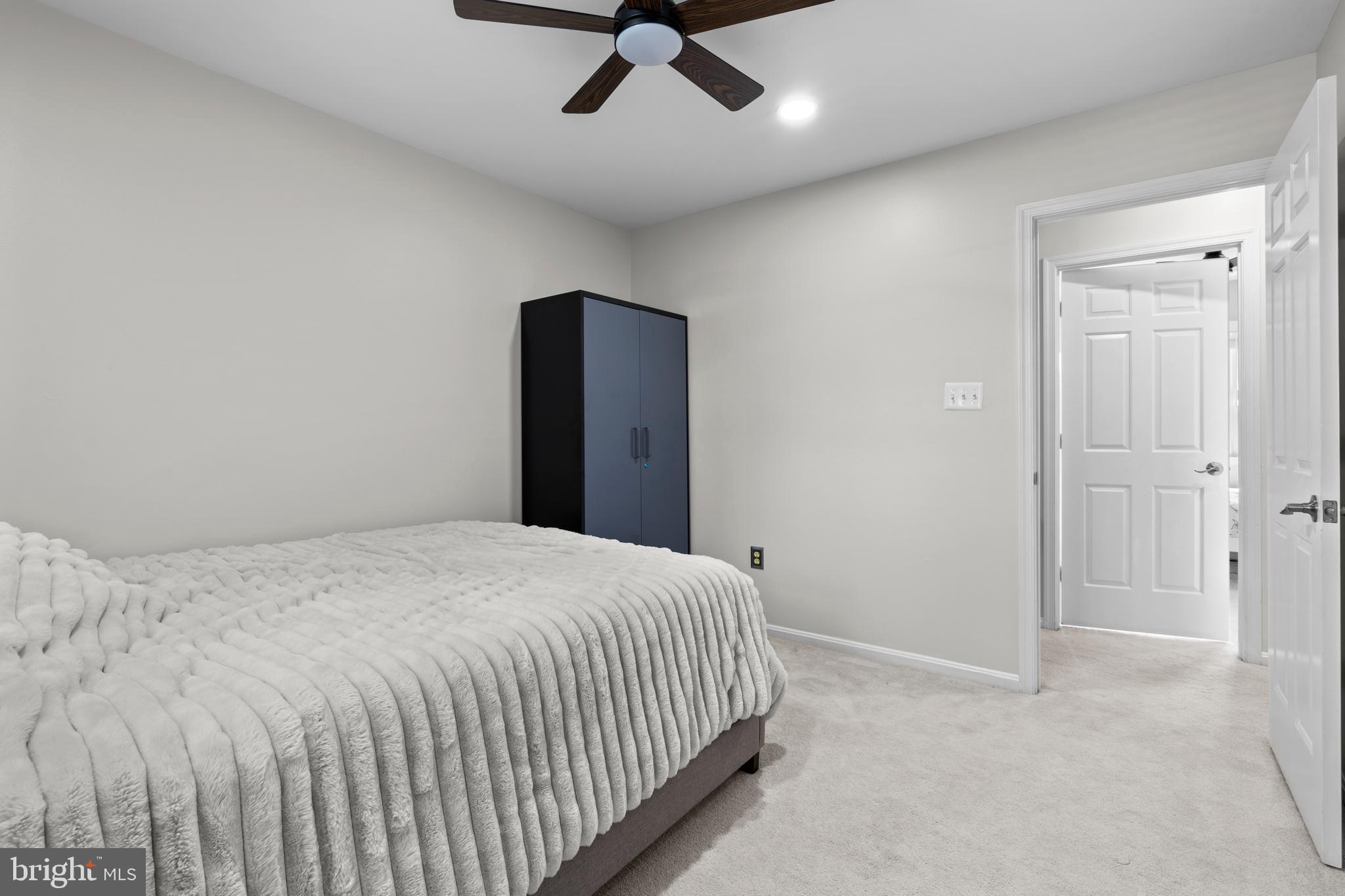 FRANKLIN FARM - Residential