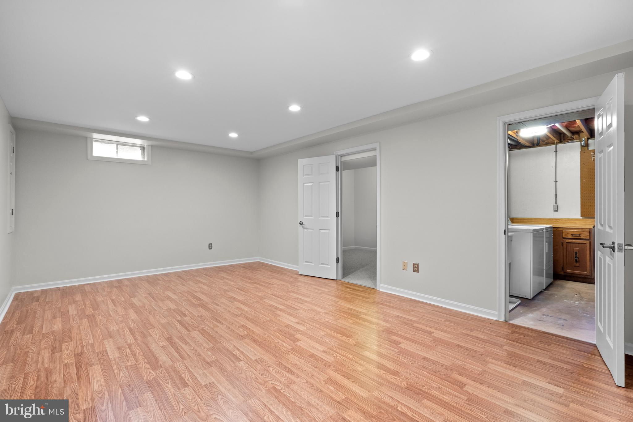 FRANKLIN FARM - Residential