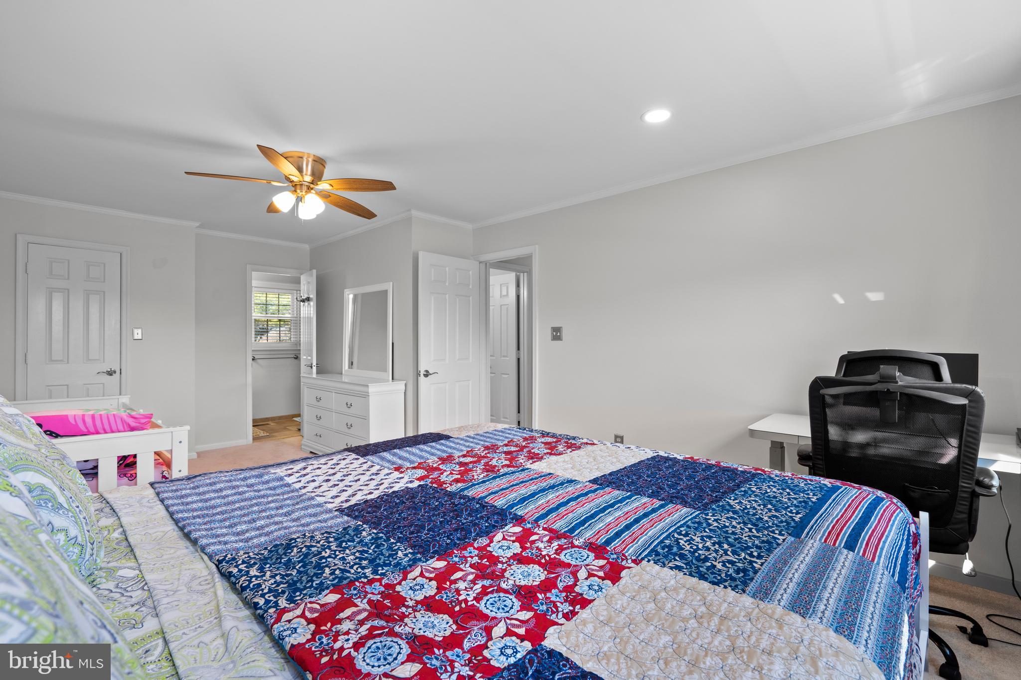 FRANKLIN FARM - Residential