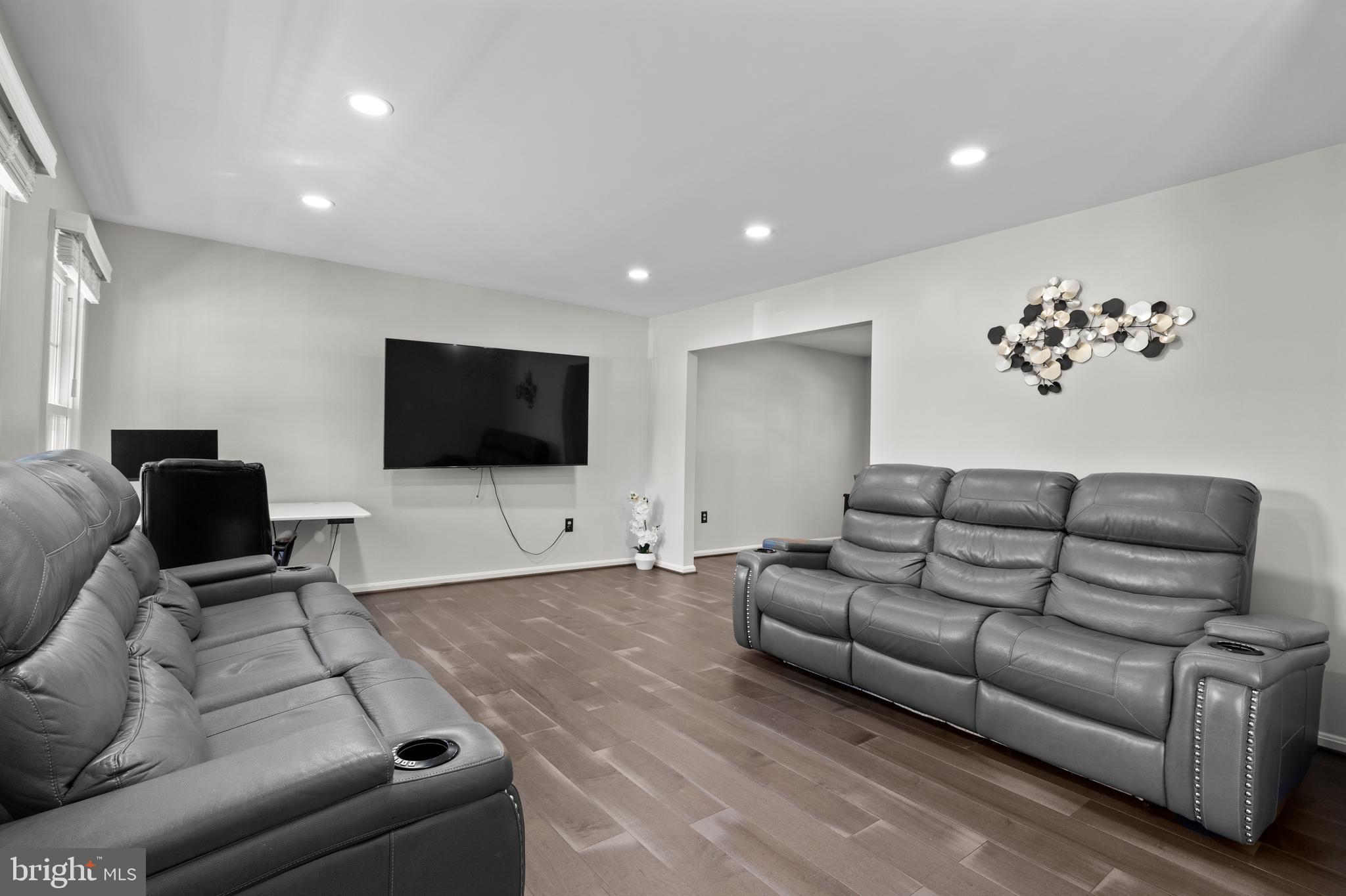 FRANKLIN FARM - Residential