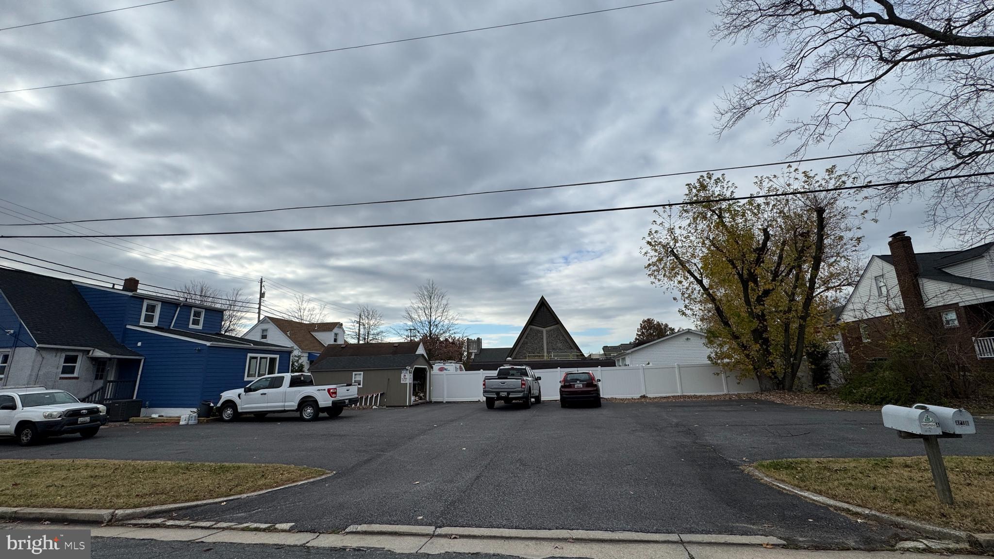 PERRY VIEW - Commercial Lease