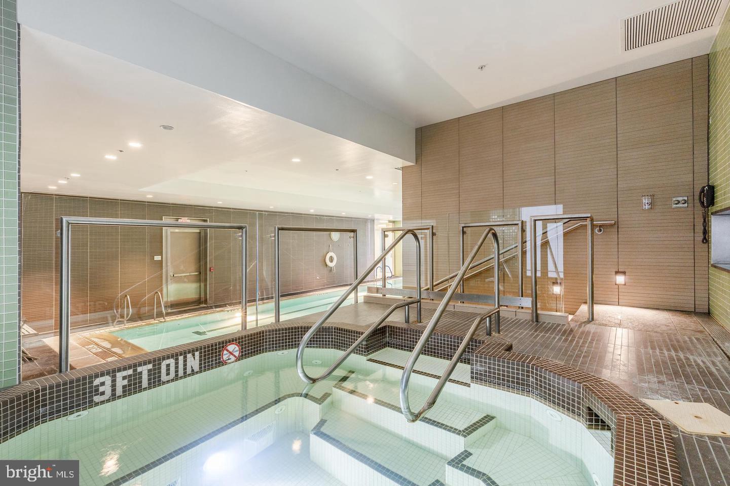 CENTER CITY - Residential Lease