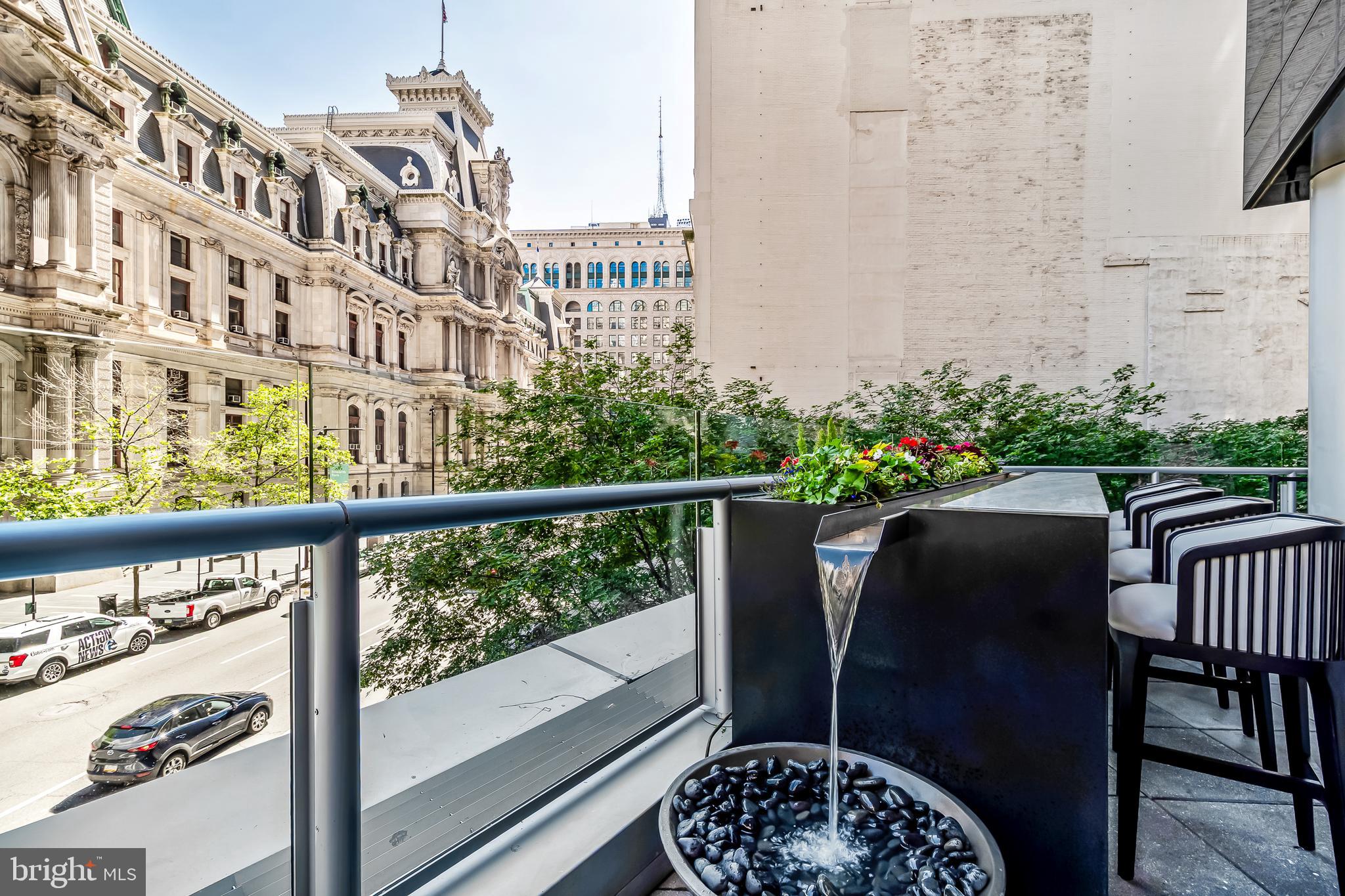 CENTER CITY - Residential Lease