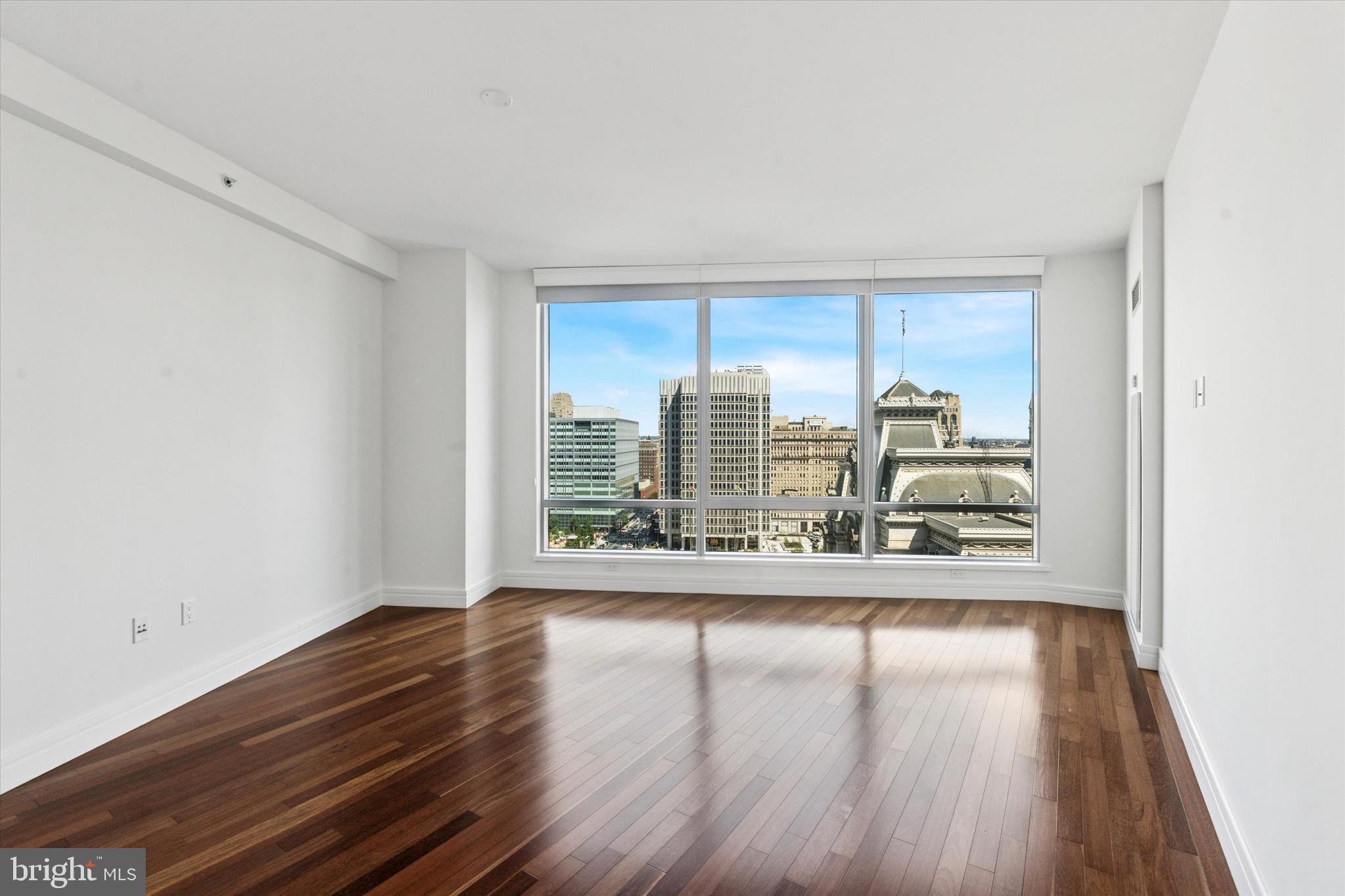 CENTER CITY - Residential Lease