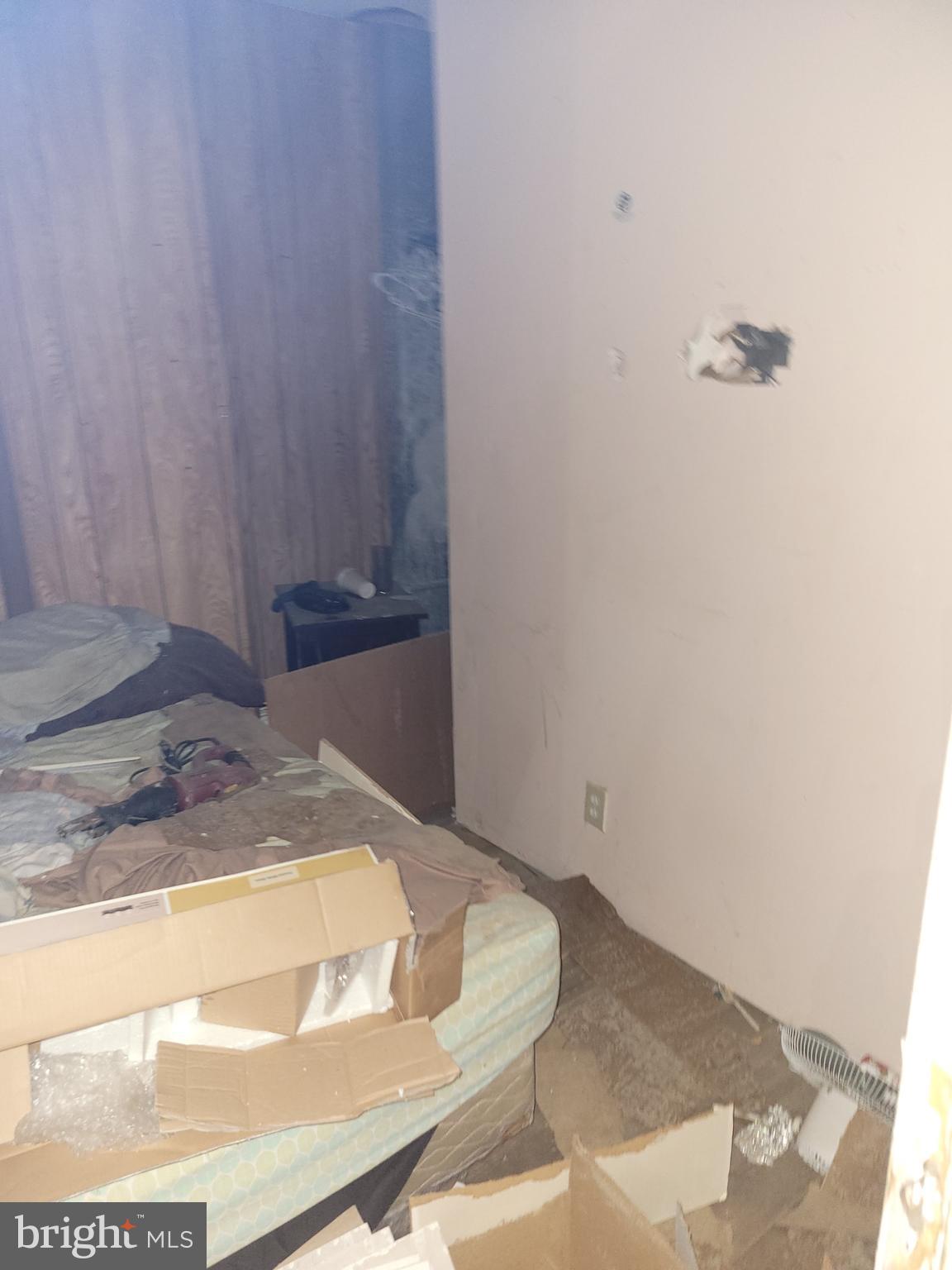 1912 E FEDERAL STREET E