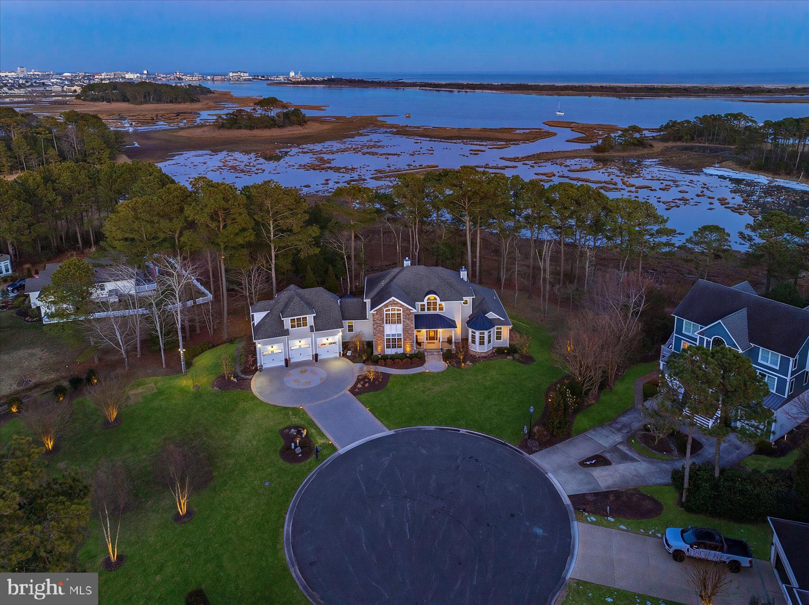 OCEAN REEF - Residential