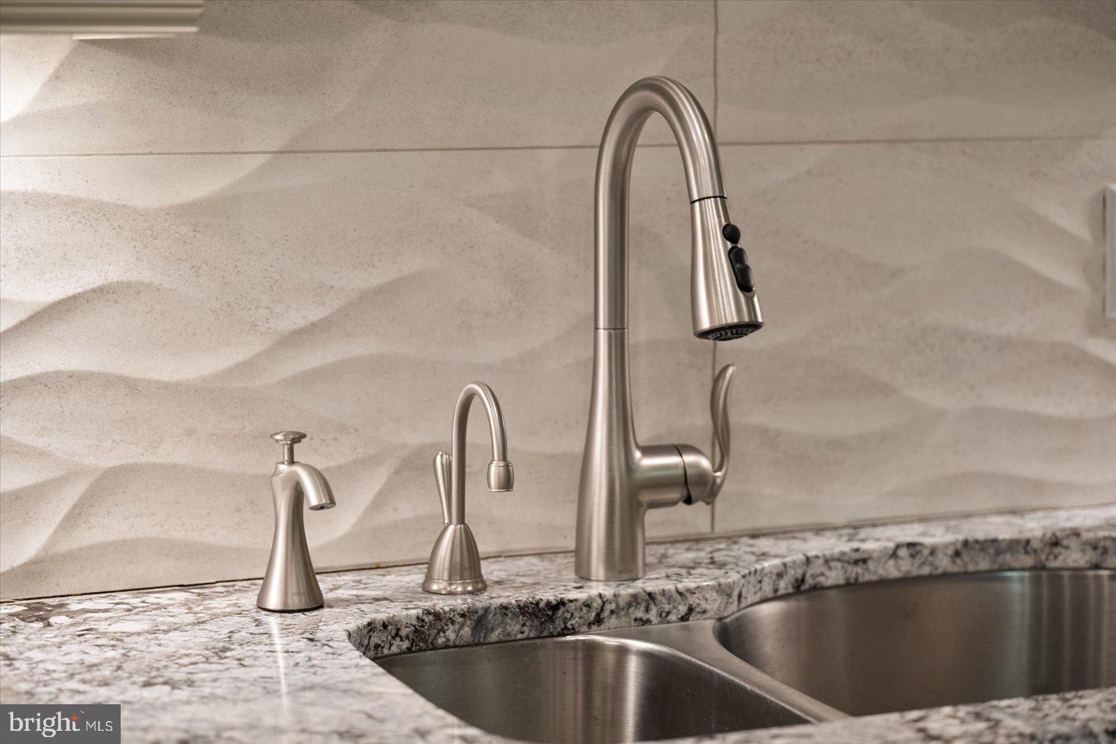 OCEAN REEF - Residential