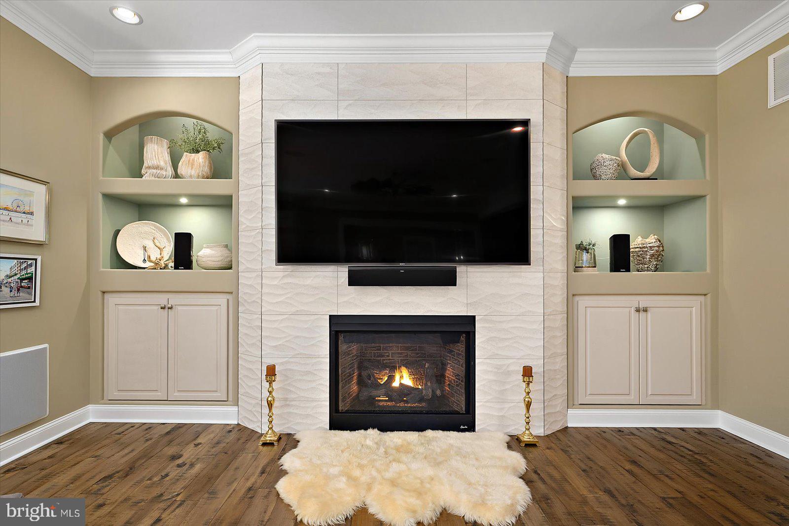 OCEAN REEF - Residential