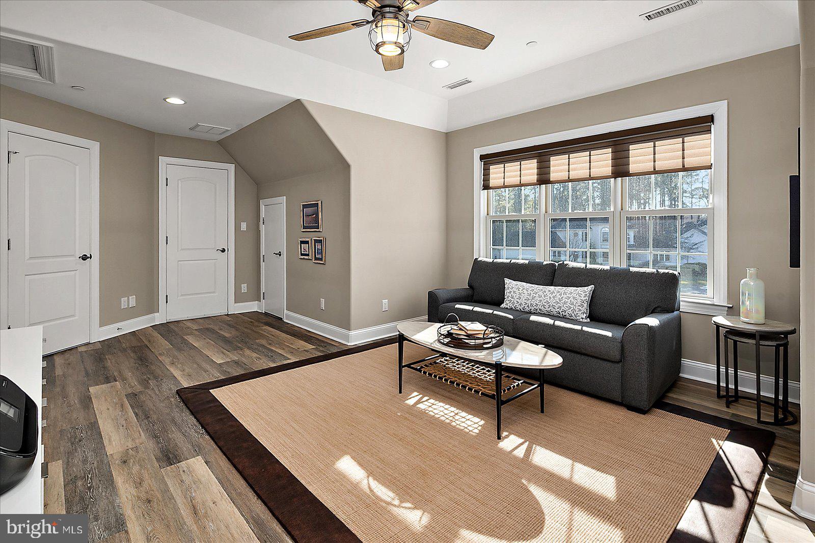 OCEAN REEF - Residential