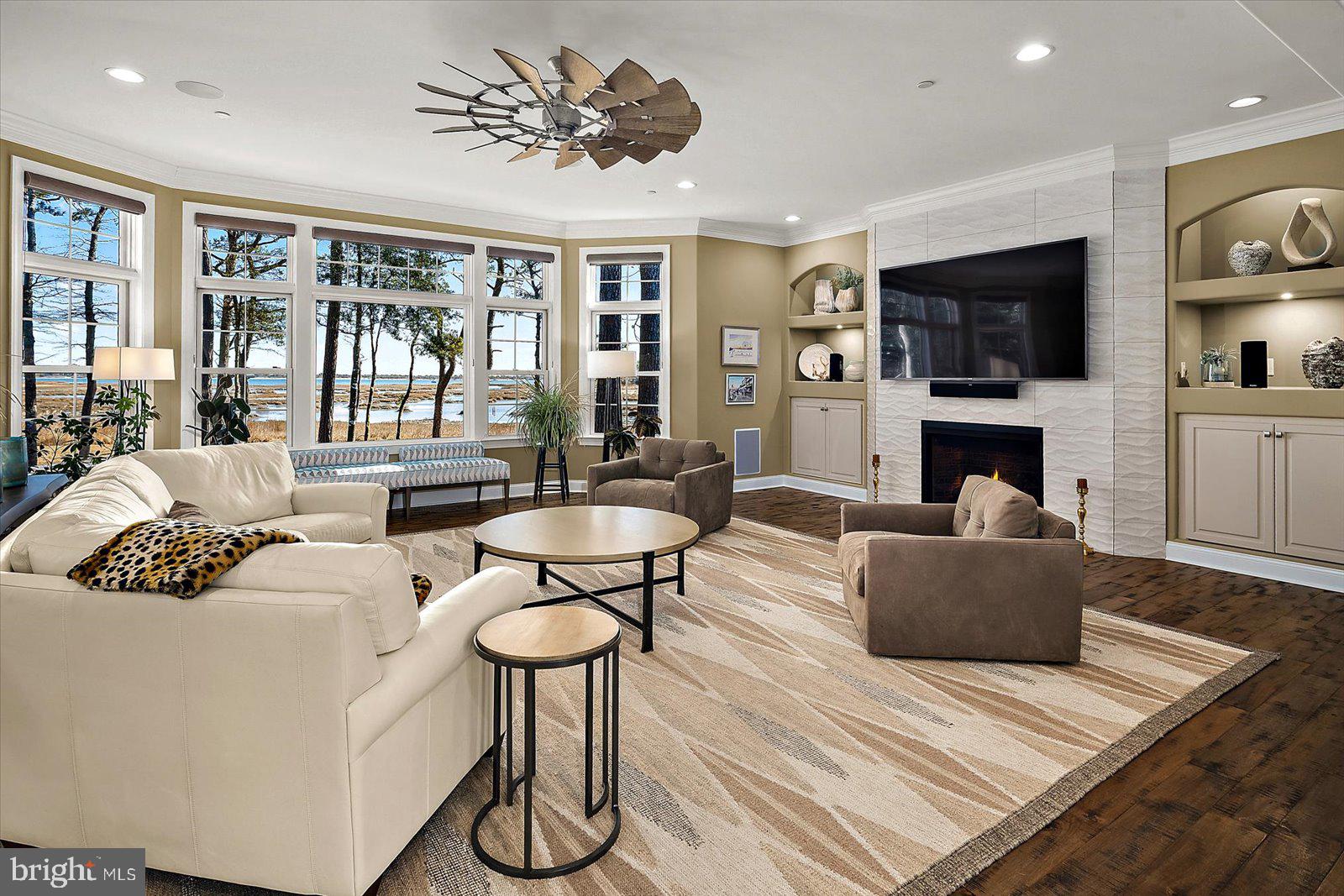 OCEAN REEF - Residential