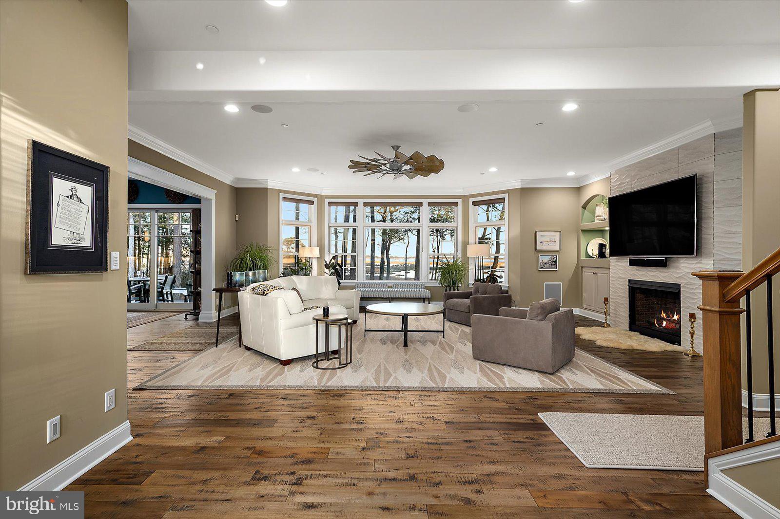 OCEAN REEF - Residential