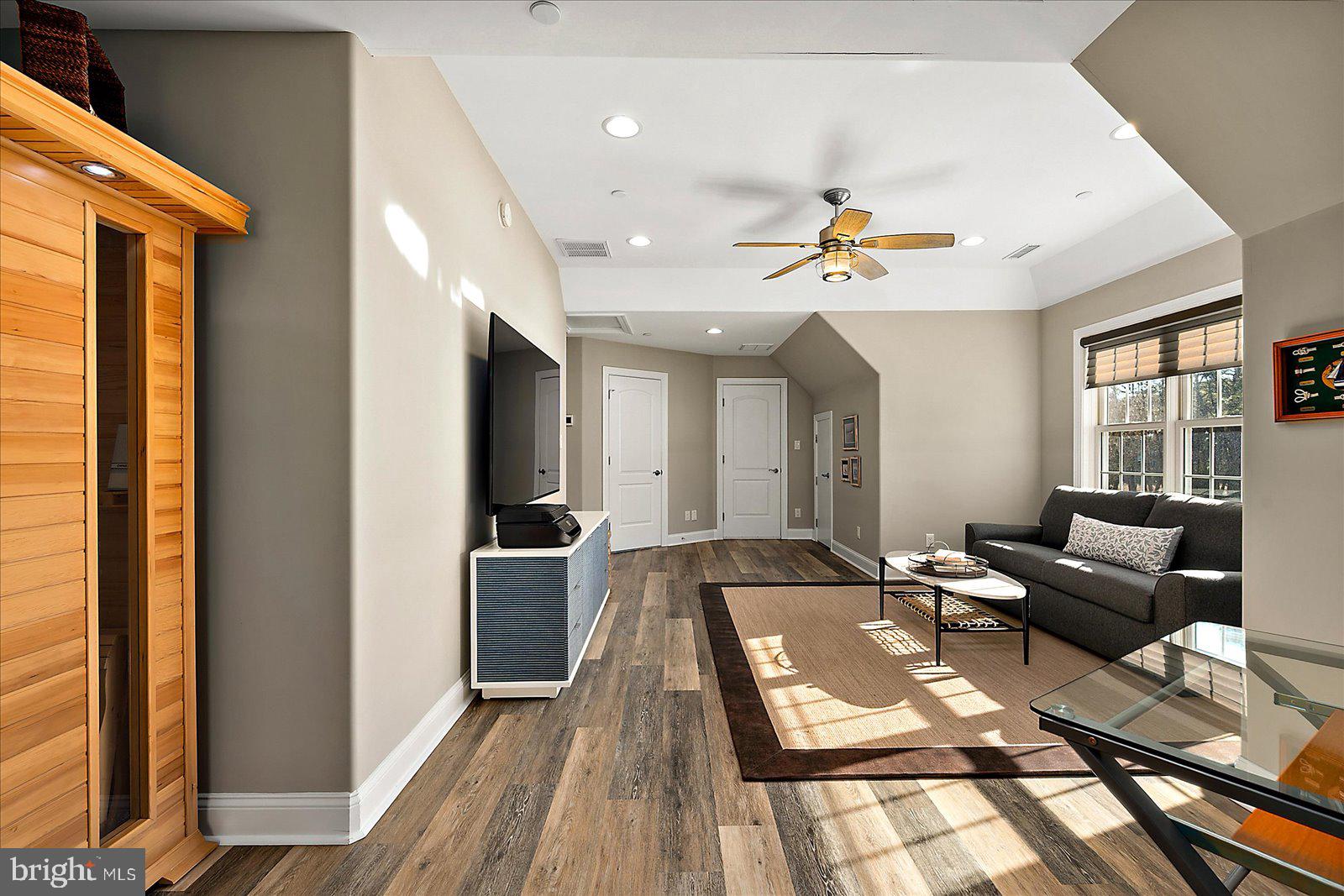 OCEAN REEF - Residential