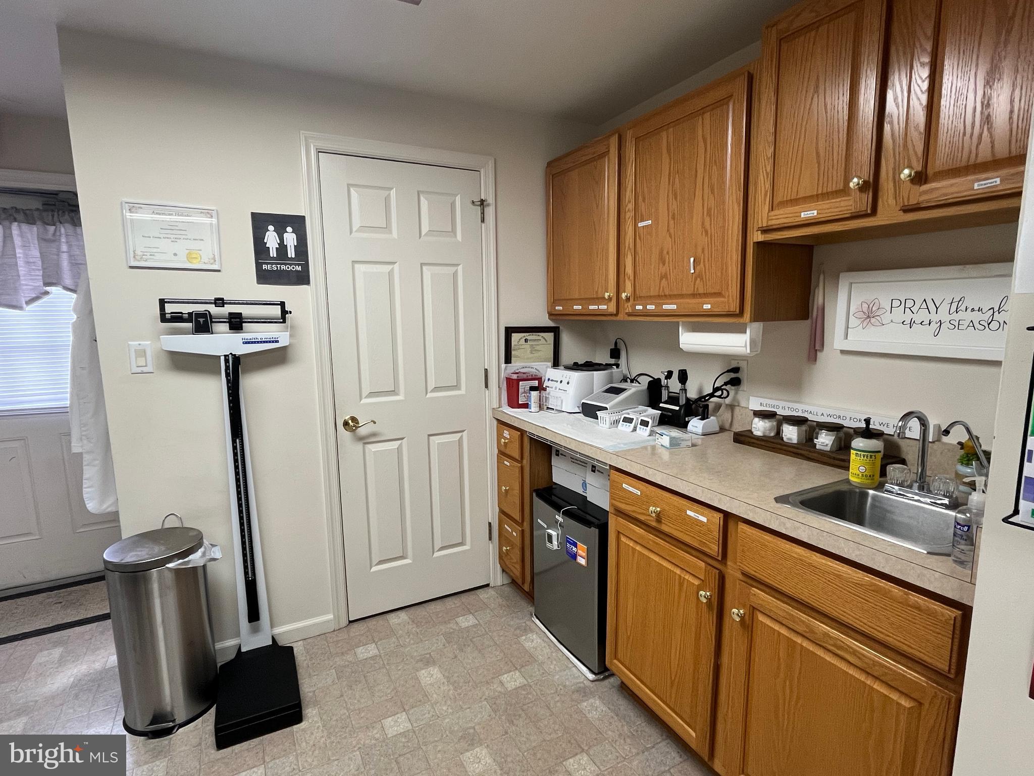 1656 W MAIN STREET
