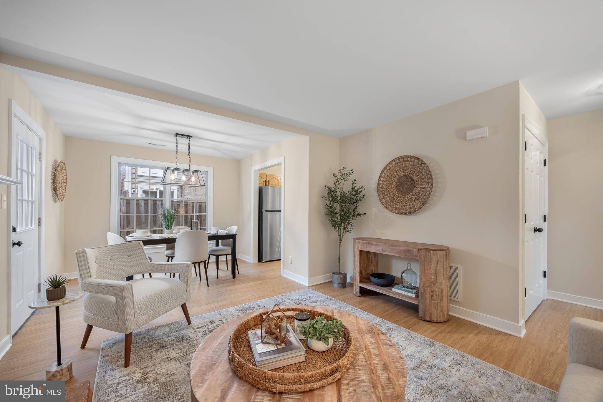 FREDERICKSBURG - Residential