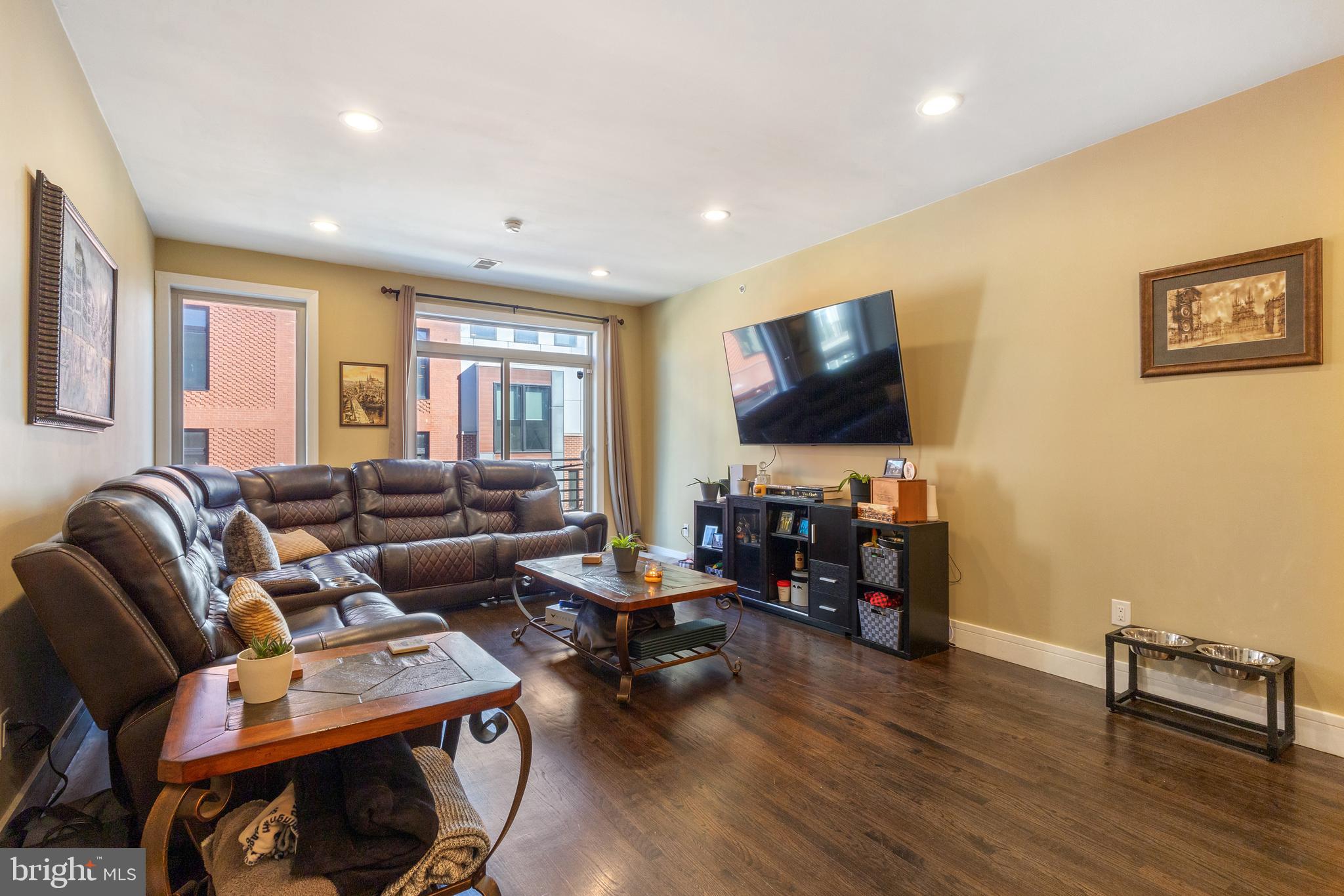 Experience modern city living in this stunning 3-bedroom, 2.5-bathroom condo, ideally situated in the heart of Francisville. The open-concept main level features a stylish kitchen with granite countertops, stainless steel appliances, ample cabinet space, and a breakfast bar—perfect for casual dining. The kitchen seamlessly flows into the spacious dining and living area, which boasts a Juliet balcony, allowing for fresh air and natural light.
Upstairs, you'll find three generously sized bedrooms and two full bathrooms, including a serene primary suite with ample closet space. A striking spiral staircase leads to the expansive private rooftop deck, offering breathtaking city views—ideal for relaxing or entertaining.
Additional highlights include in-unit laundry, contemporary finishes, and a prime location just steps from The Met Philadelphia, Fairmount, and The Art Museum. With easy access to top dining, shopping, wellness activities, and public transit routes to Center City, South Philly, and Northern Liberties, this home provides the perfect balance of style, comfort, and convenience.