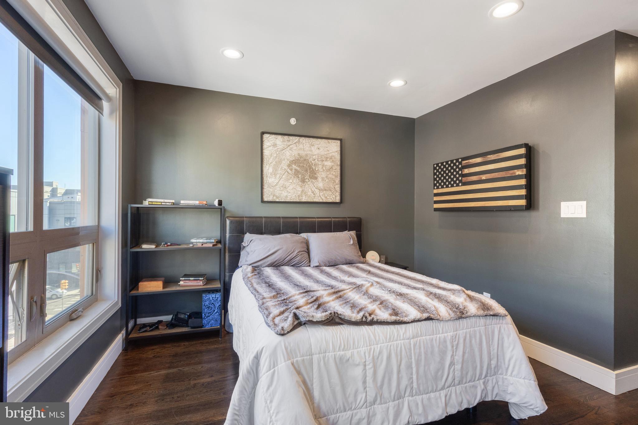 FRANCISVILLE - Residential