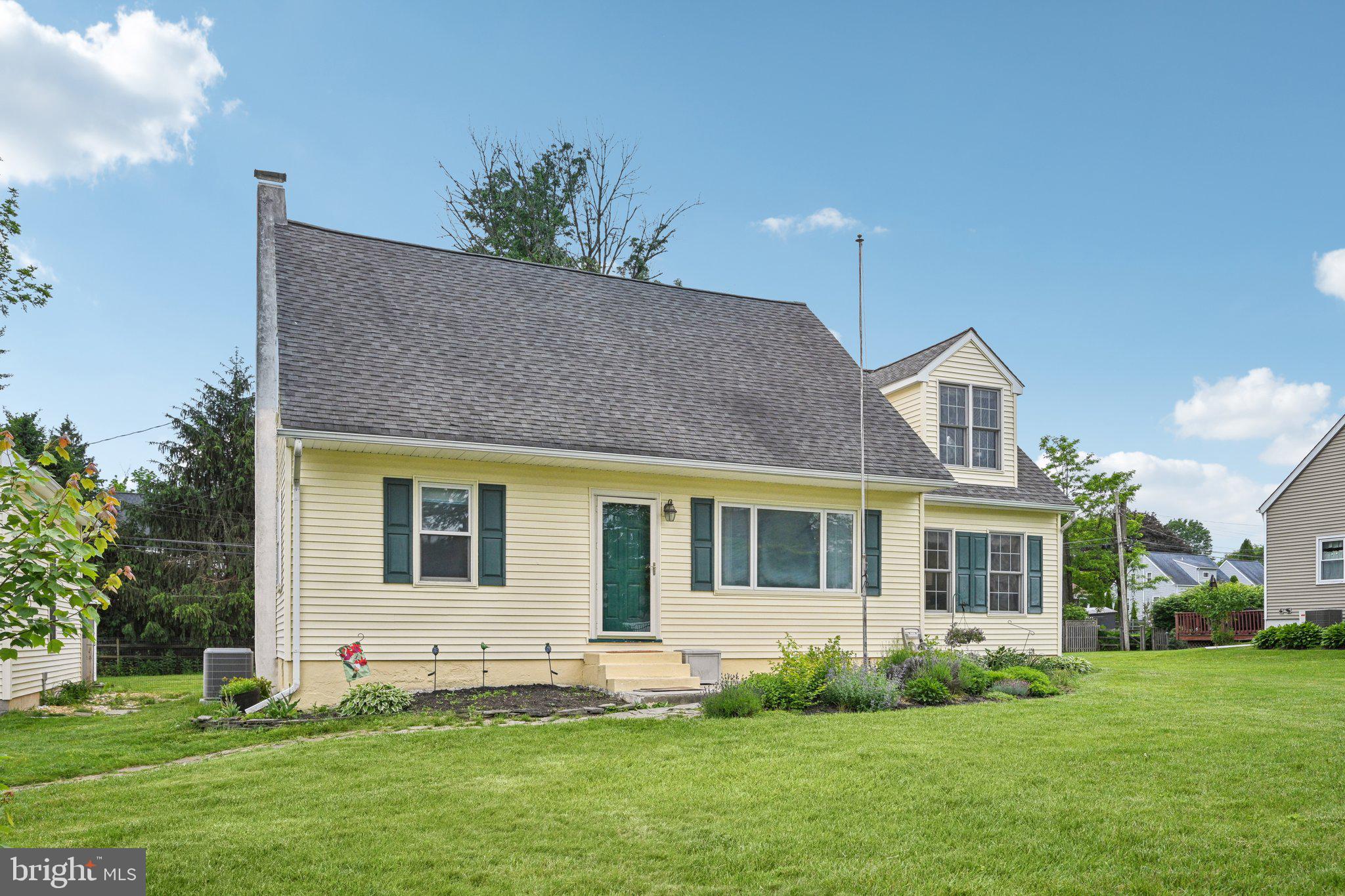 204 SEAL LANE