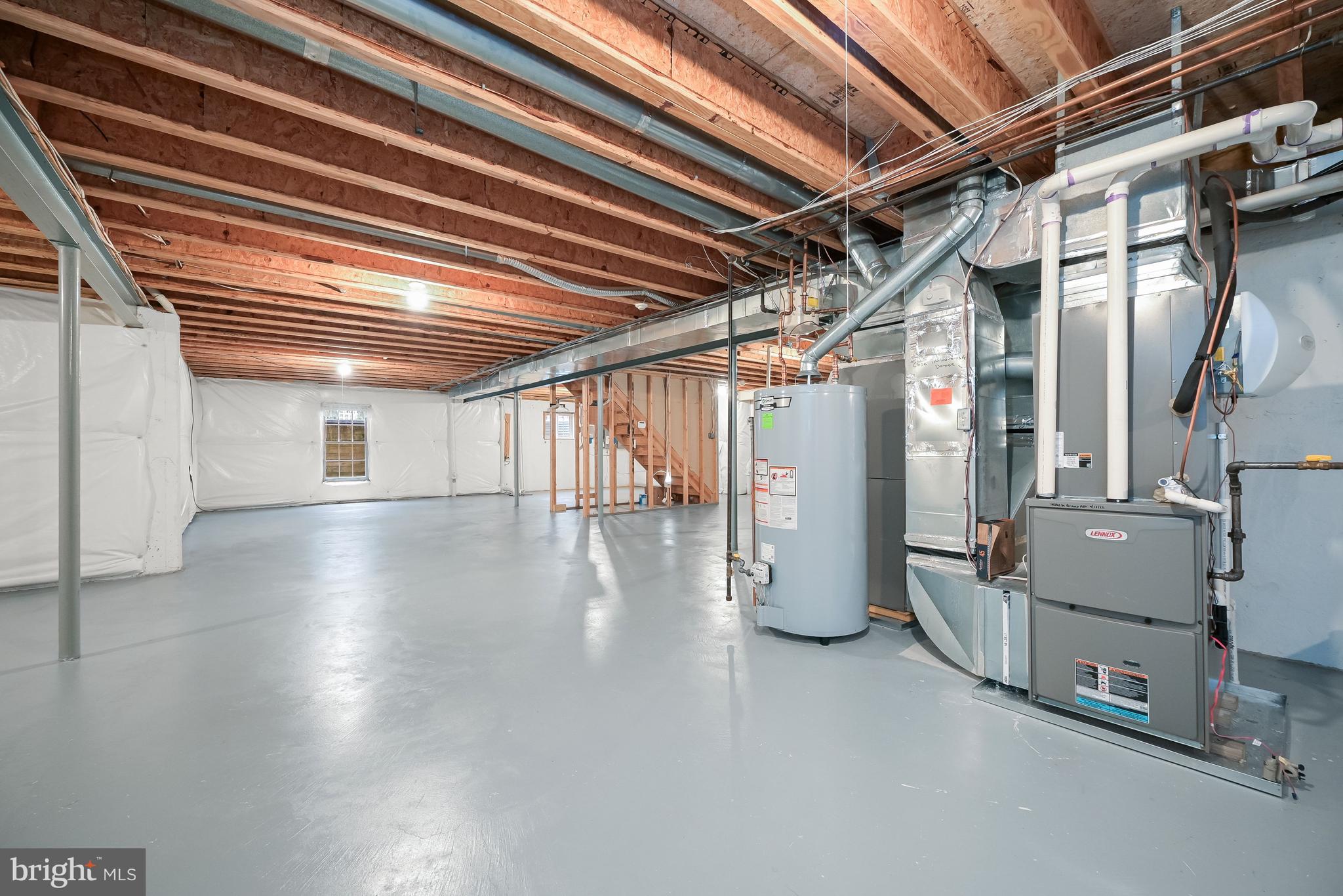 COUNTRY PLACE - Residential