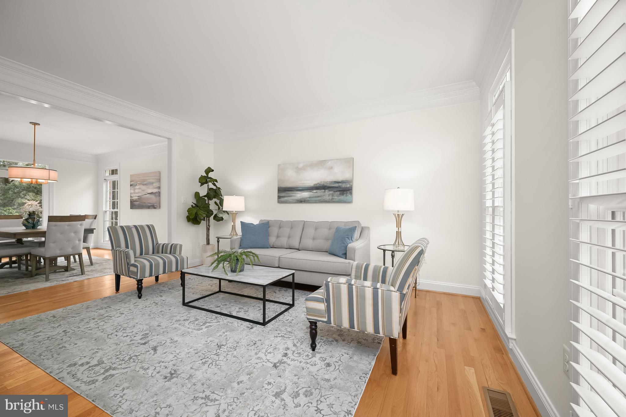 COUNTRY PLACE - Residential