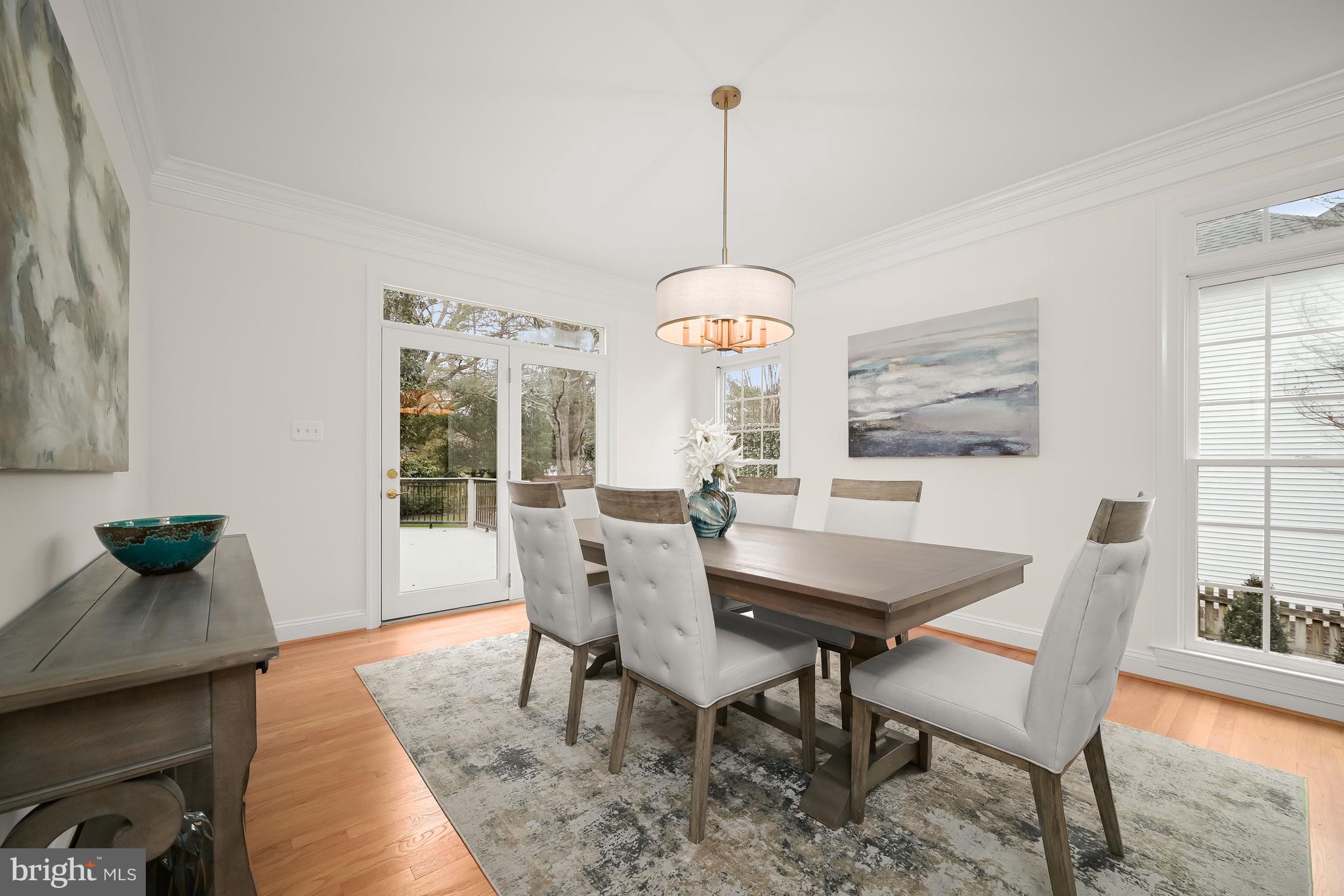 COUNTRY PLACE - Residential