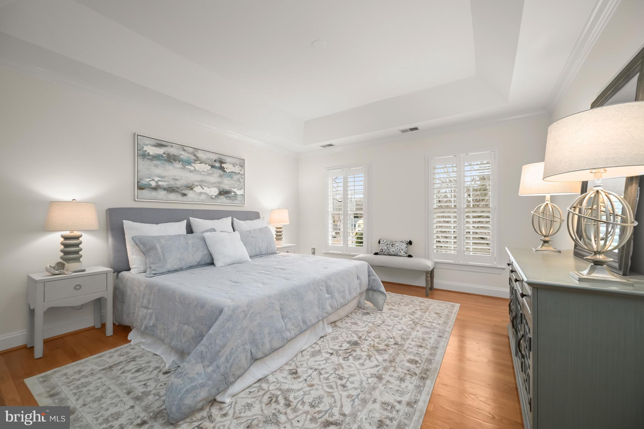 COUNTRY PLACE - Residential