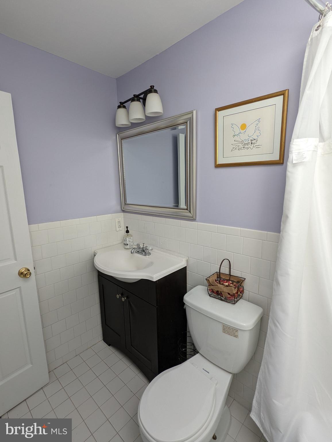 HIGHLANDTOWN - Commercial Sale