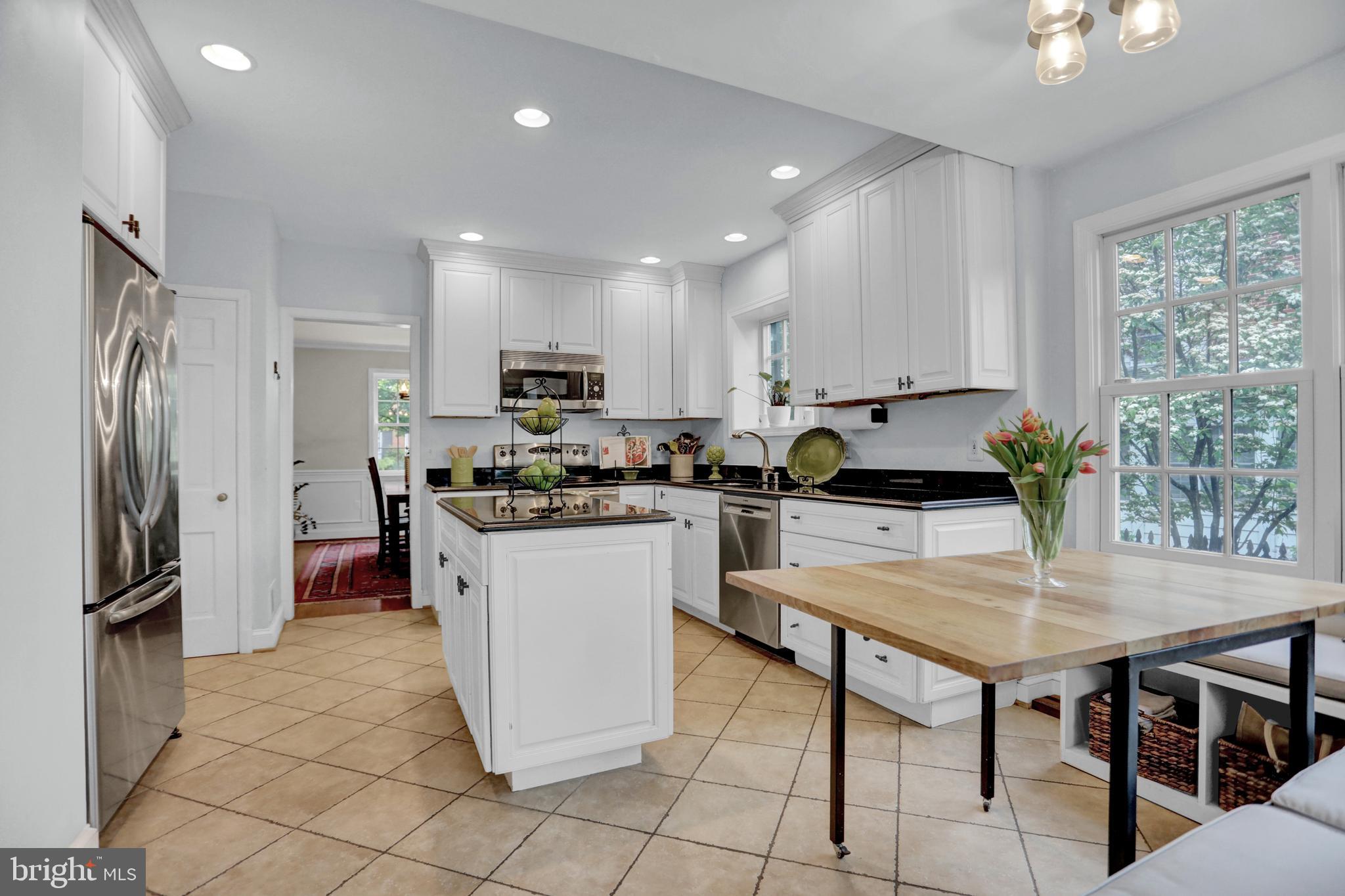 GREATER HOMELAND HISTORIC DISTRICT - Residential