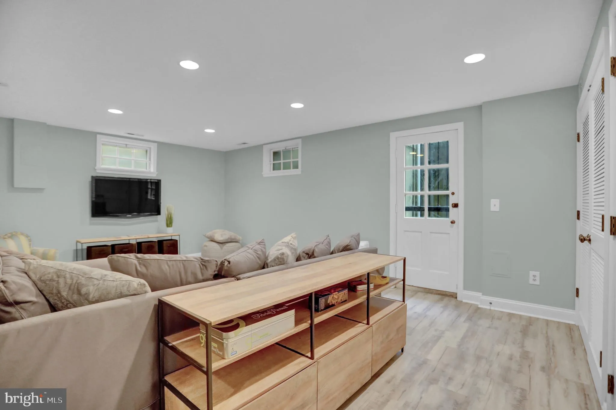 Baltimore, Maryland 21212, United States, 4 Bedrooms Bedrooms, ,4 BathroomsBathrooms,Residential,Active,133160