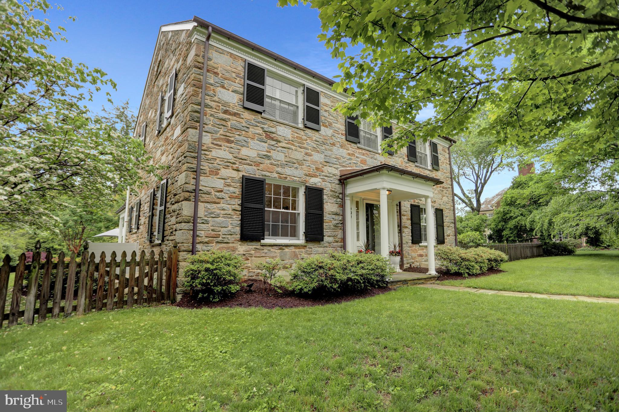 GREATER HOMELAND HISTORIC DISTRICT - Residential