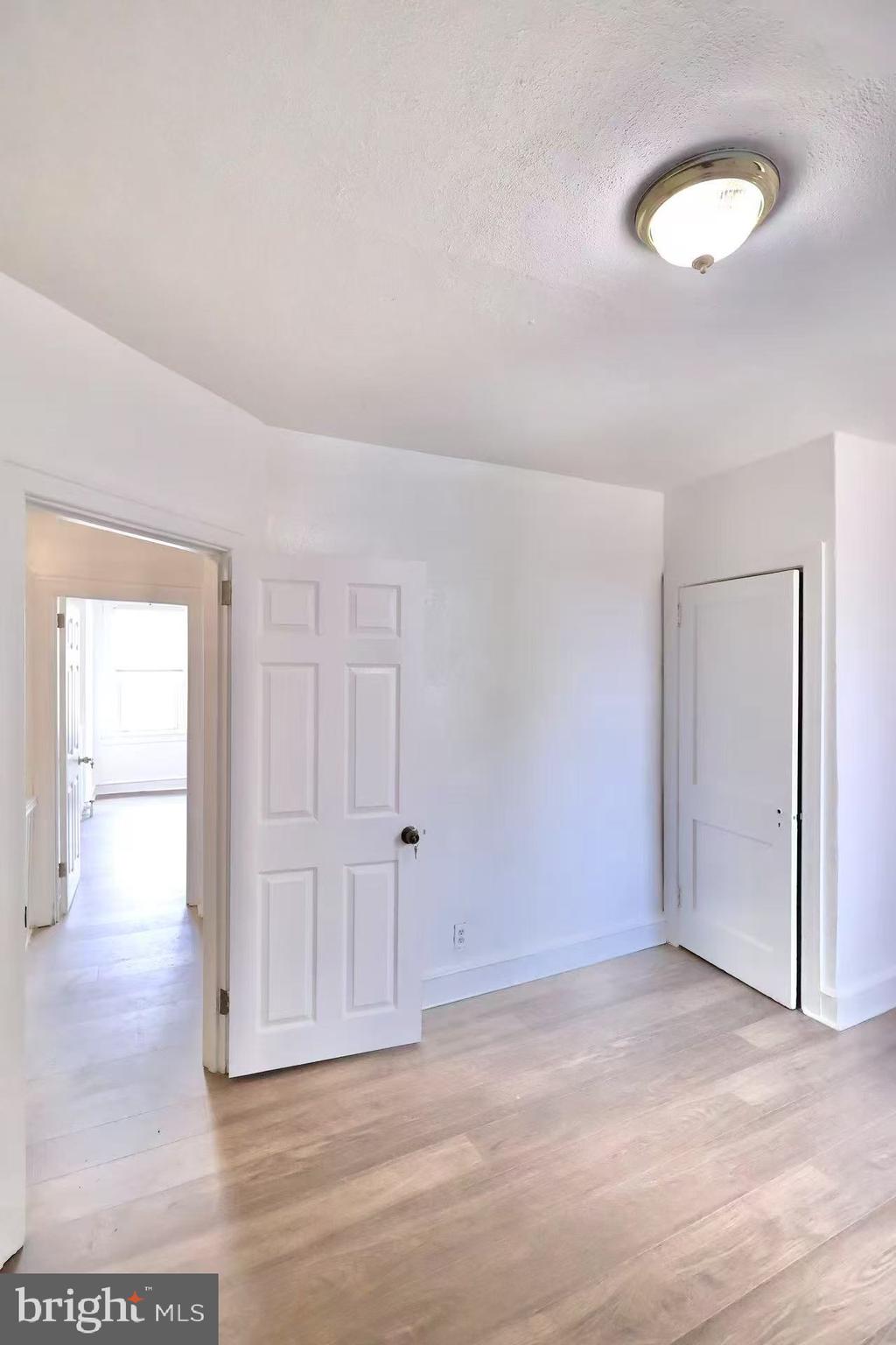 PHILADELPHIA (NORTHEAST) - Residential