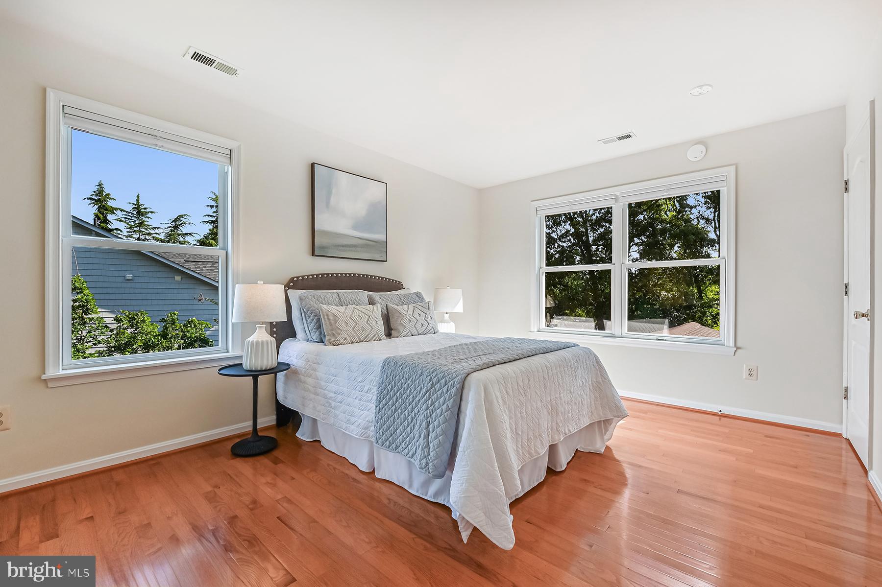 WEST SHORE - Residential