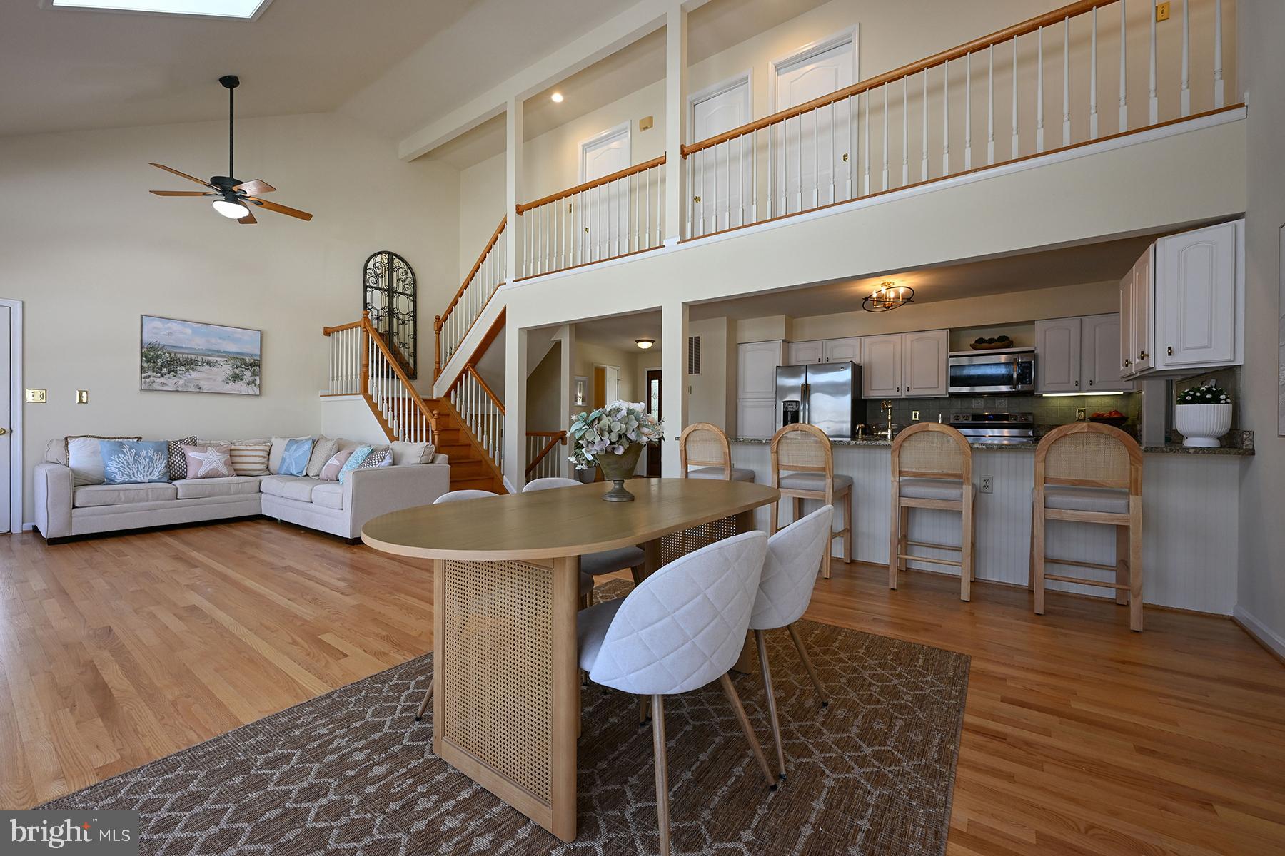 WEST SHORE - Residential