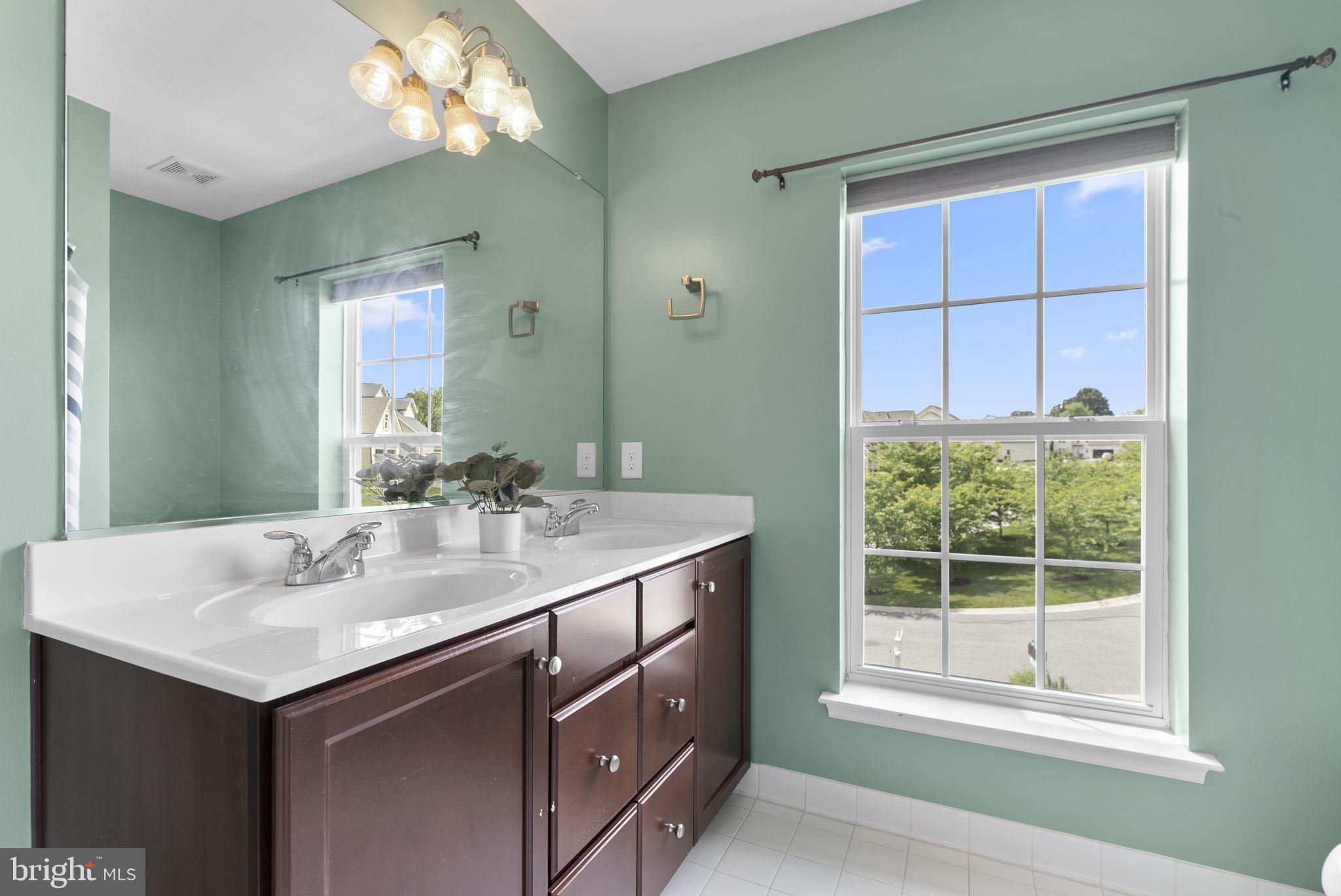 THE ORCHARD AT NEW MARKET - Residential